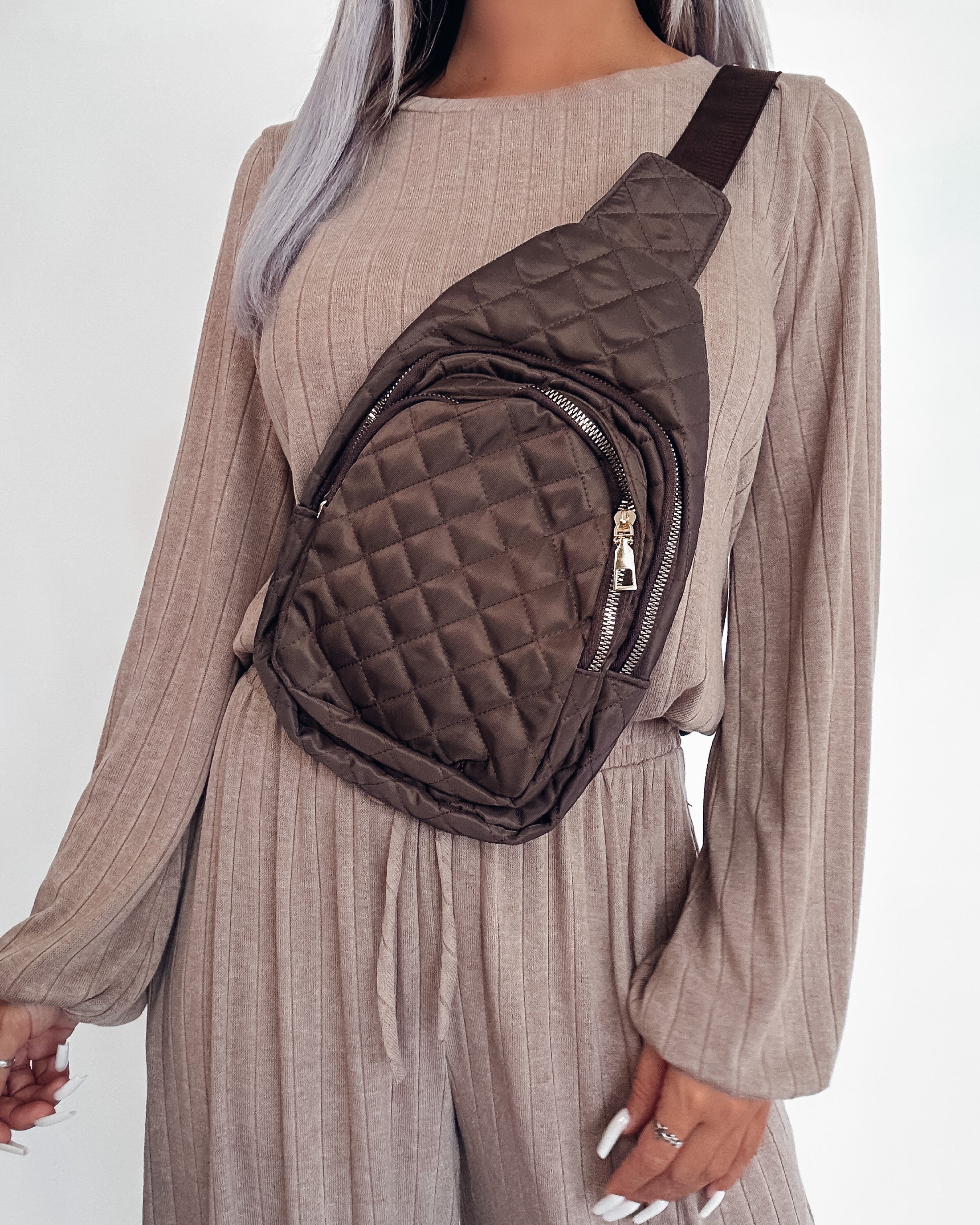 On-the-Go Chic Sling Bag - Brown