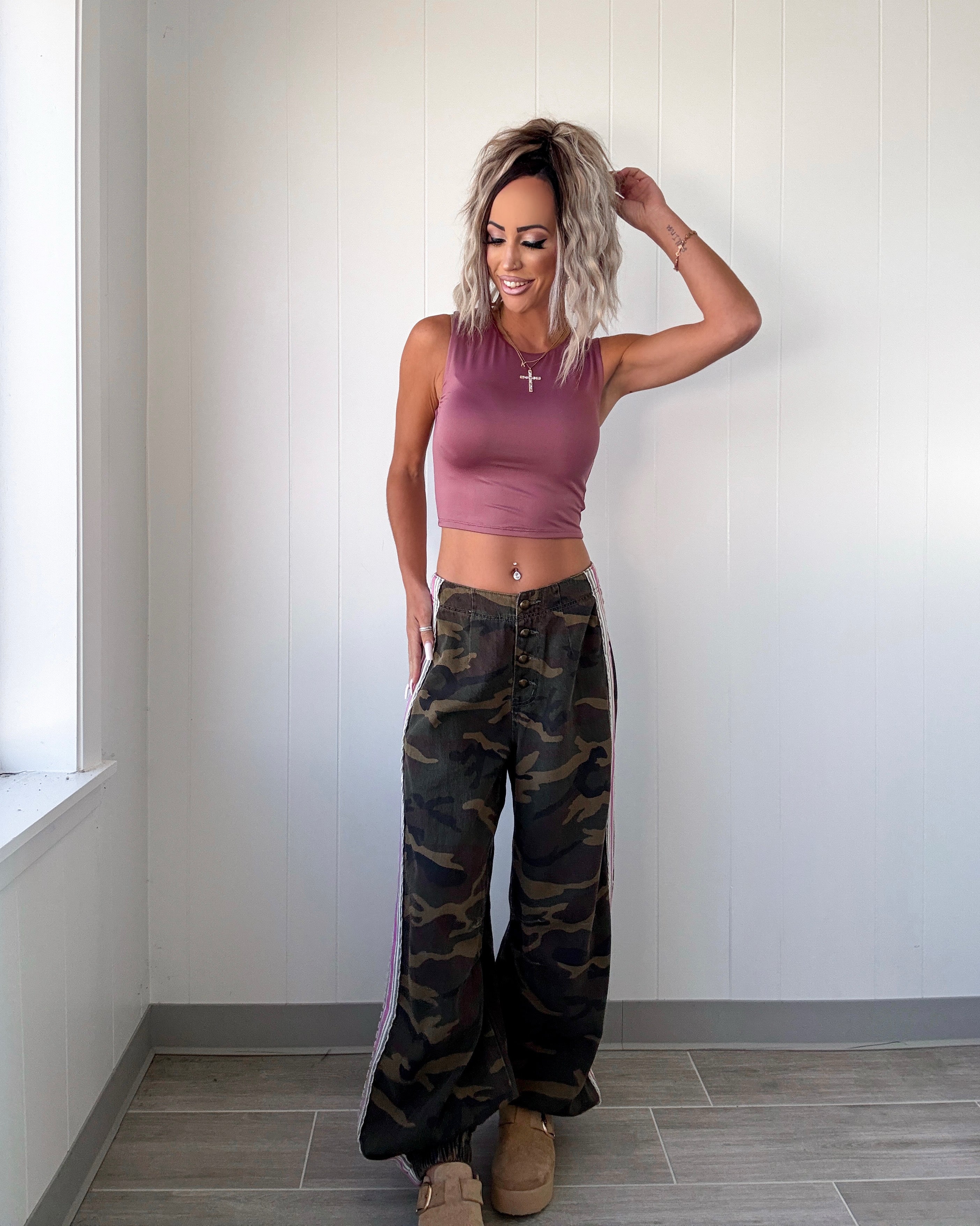 Rosey Lace Lined Camo Joggers - Olive