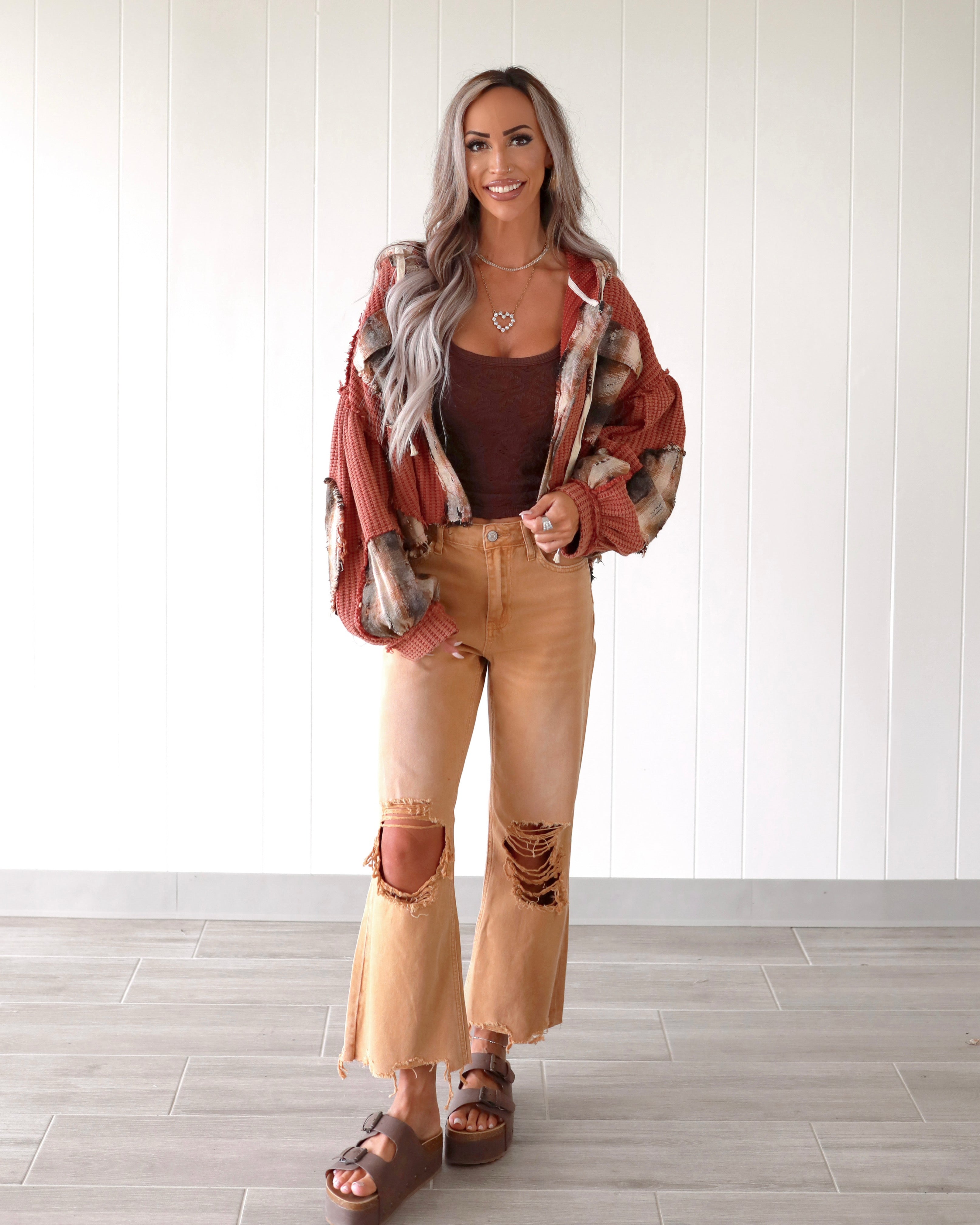 Brylee Distressed Crop Jeans - Sand