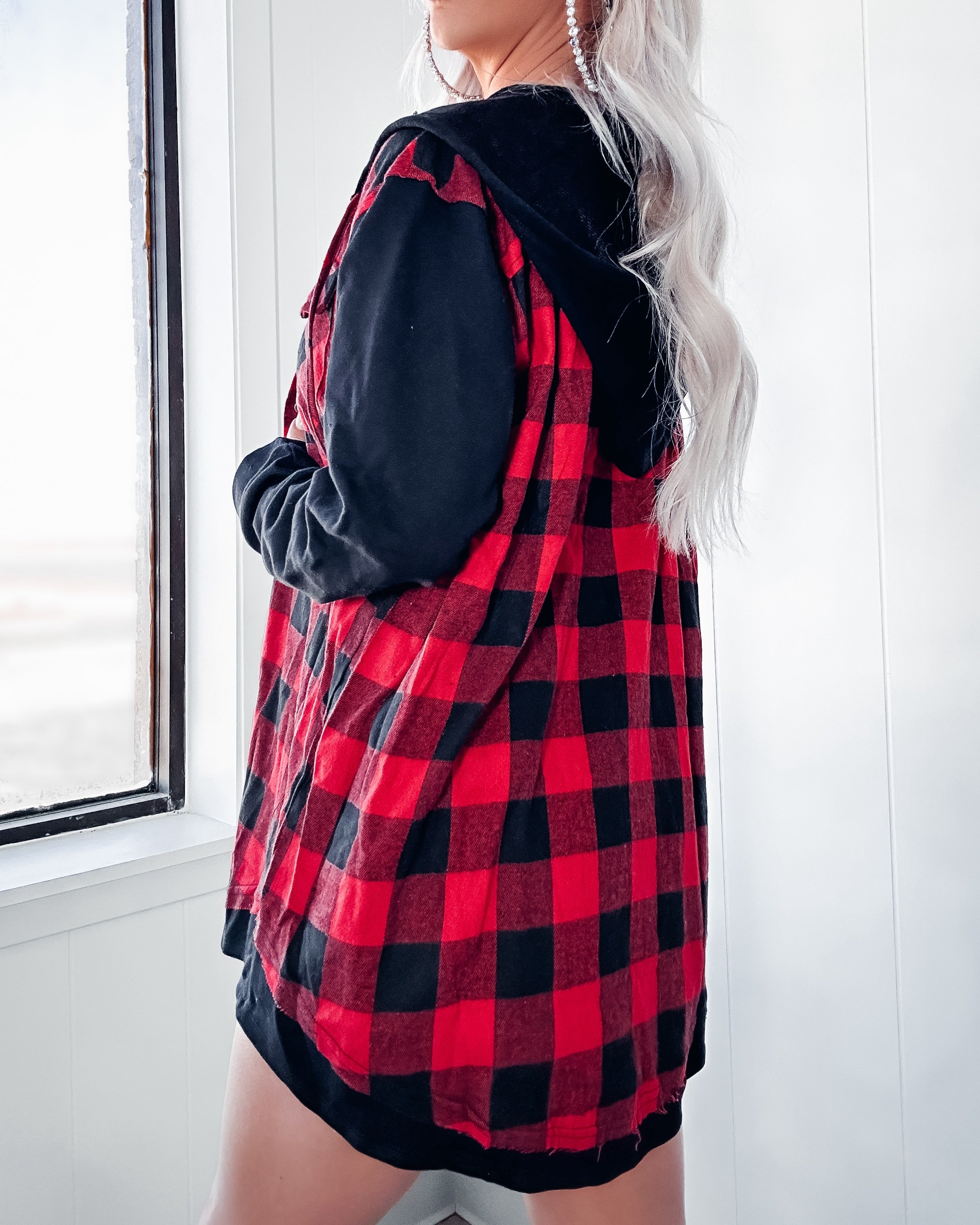 Main Stay Hooded Flannel - Red/Black
