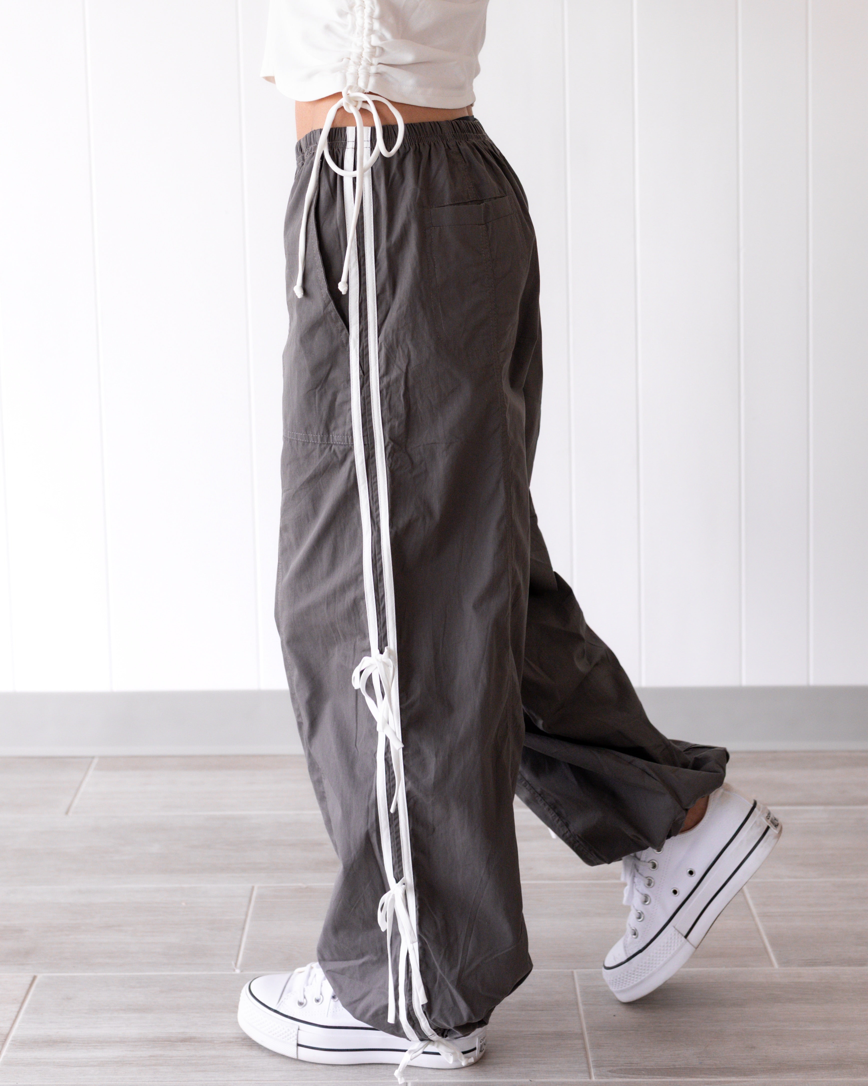 Bow & Go Striped Athletic Pants - Charcoal