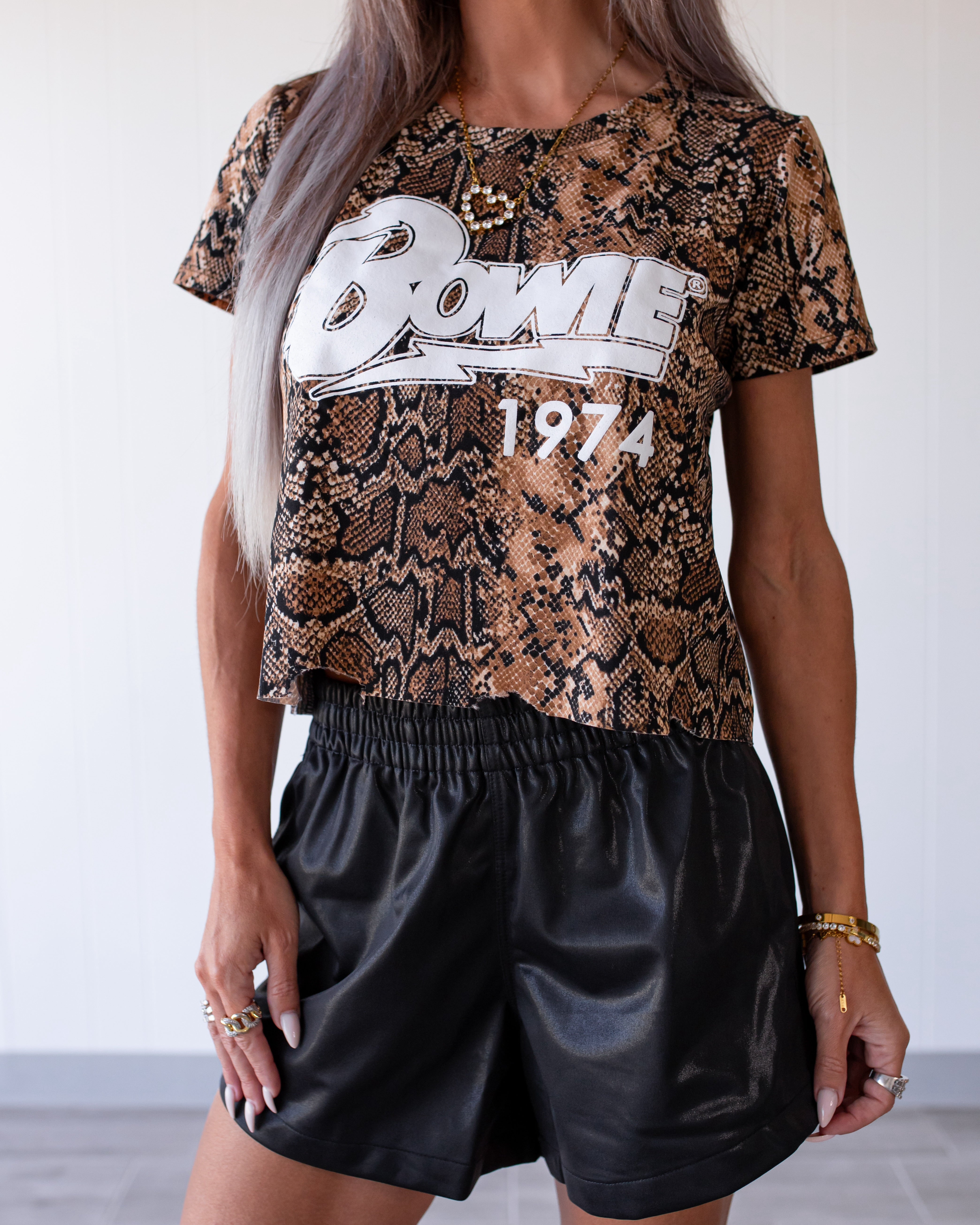 Bowie '74 Graphic Crop Tee - Snake