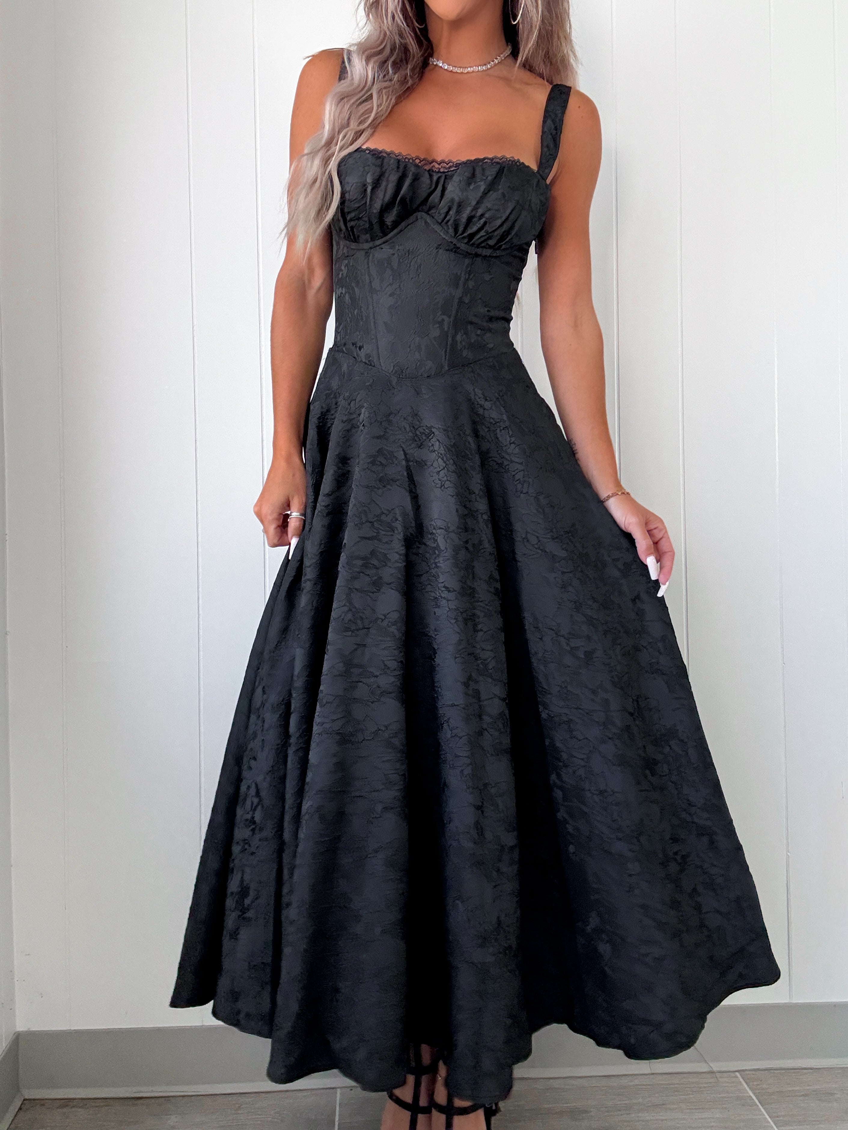 Lady Luxe Corset Twirl Dress - Black