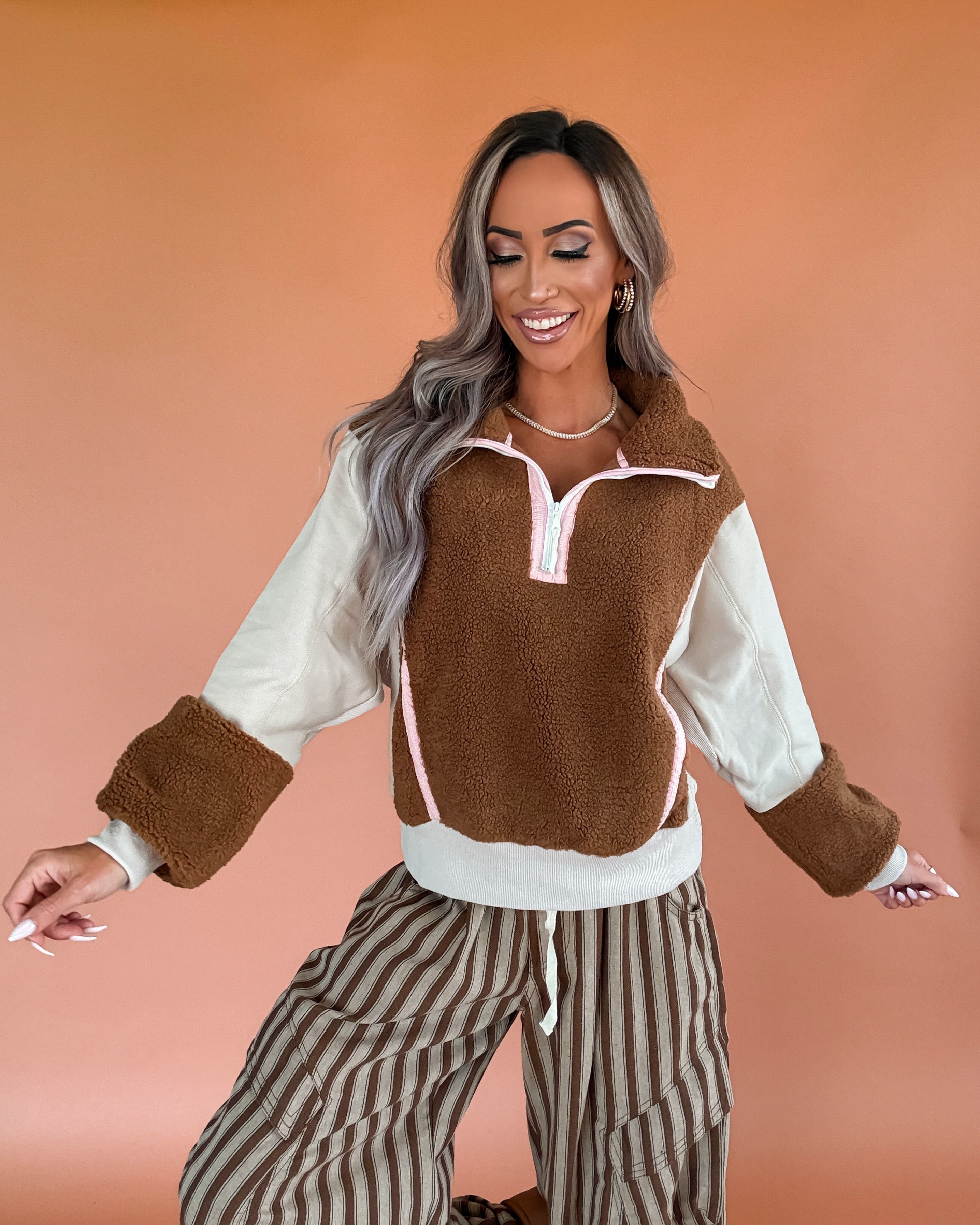 Stay Awhile Sherpa Pullover - Brown