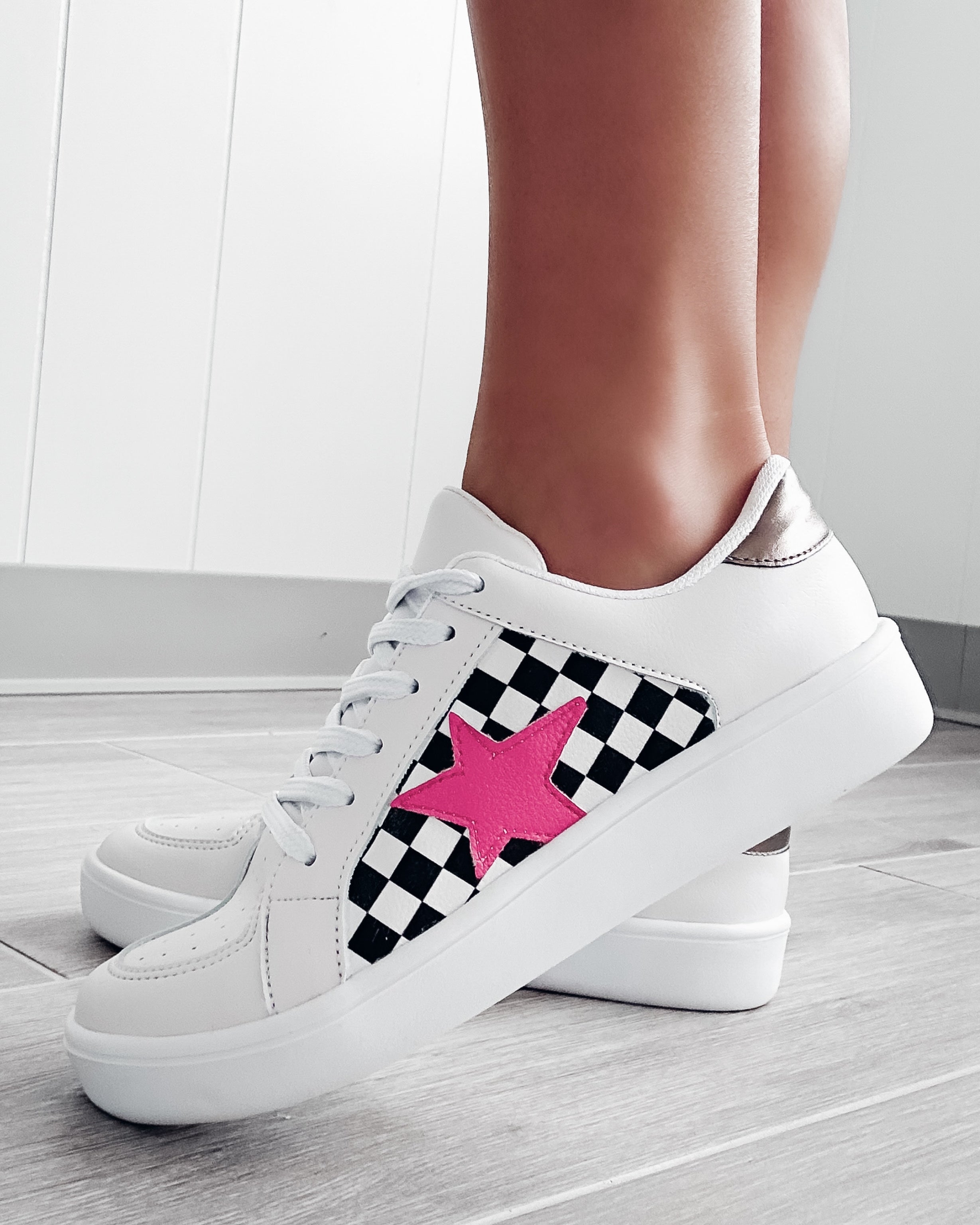 Love Is A Game Checkered Star Sneakers- Fuchsia