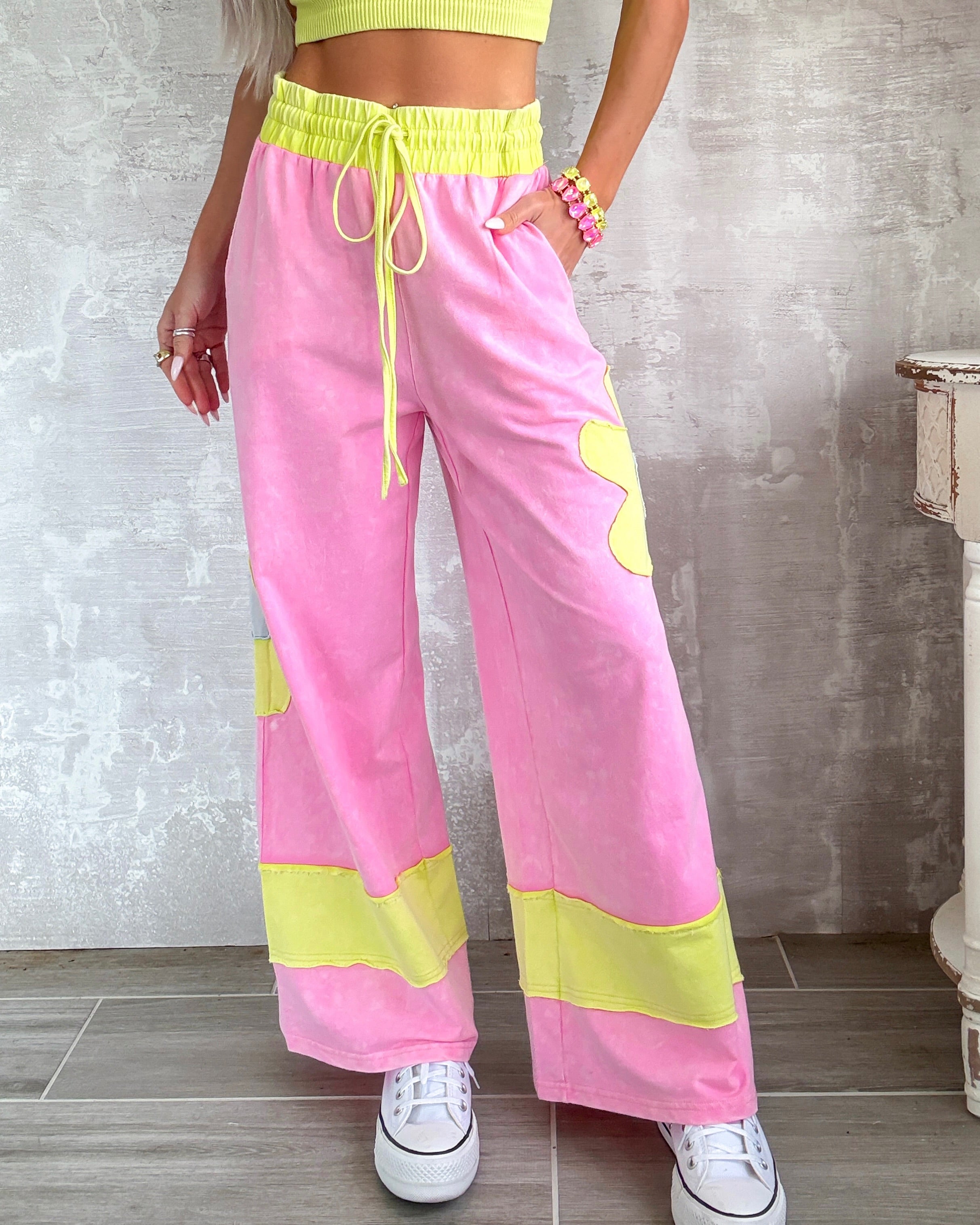 Petal Society Sweatpants - Pink