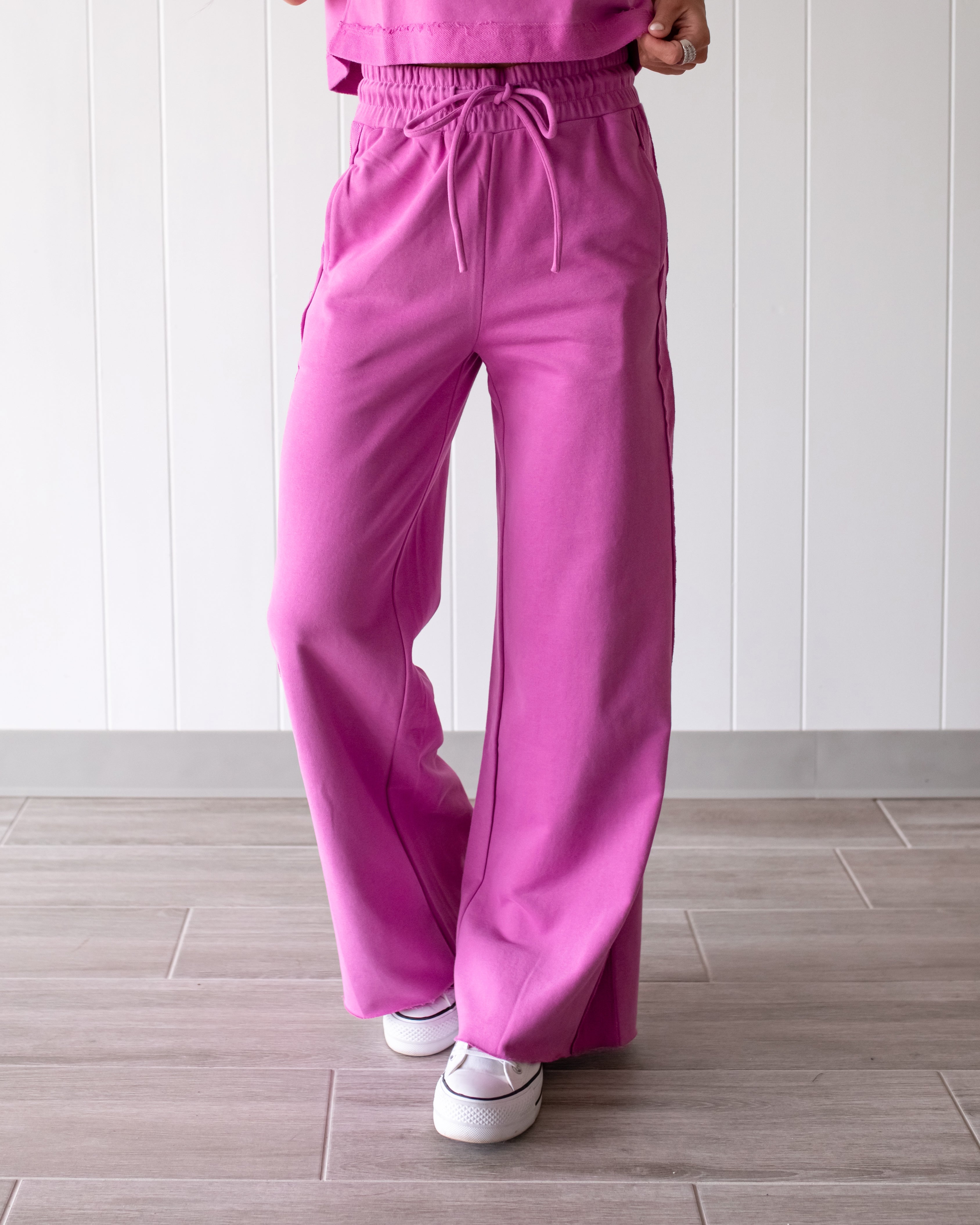 Blushing Blooms Lounge Pants – Orchid