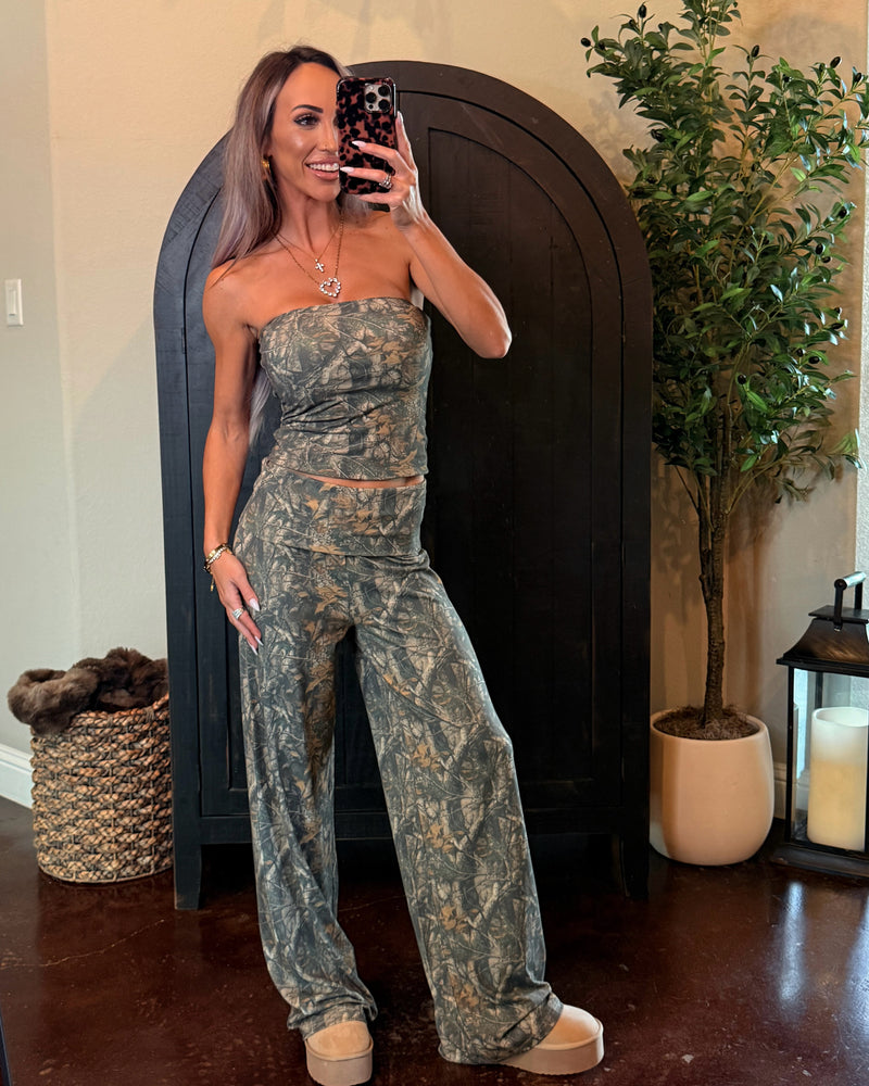 Camo State of Mind Foldover Flare Leggings