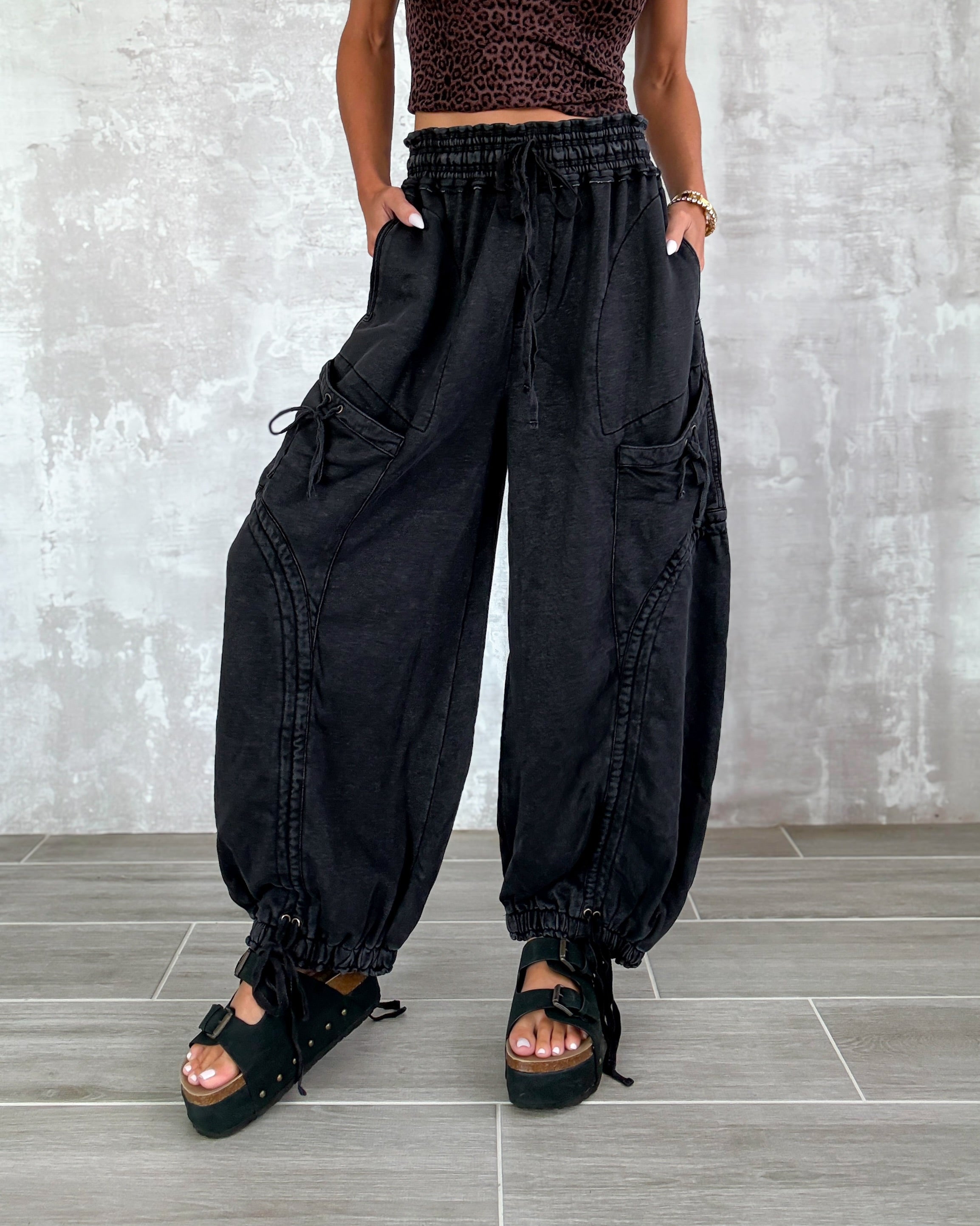 Rosie Balloon Tie Pants - Black