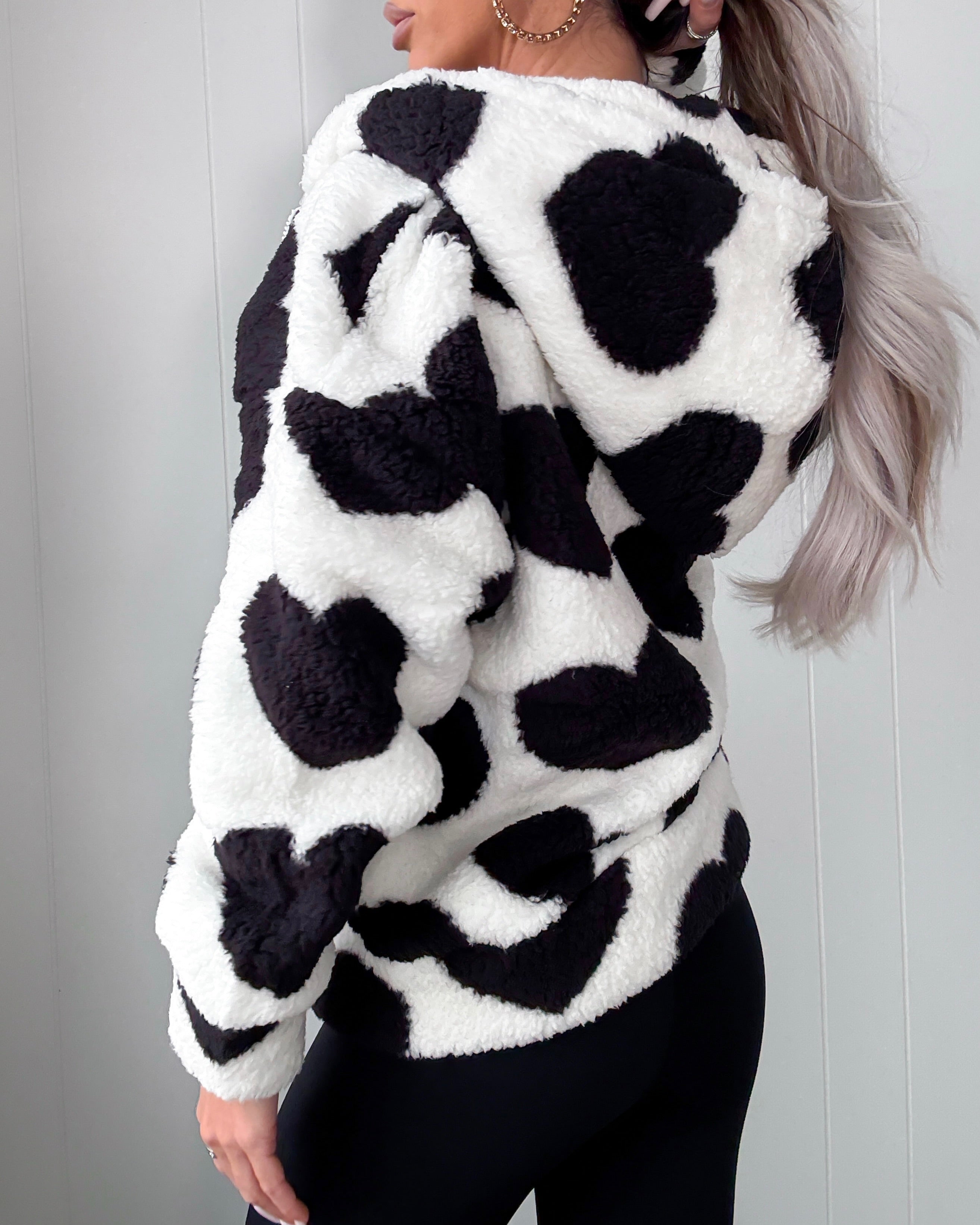 Heartfelt Sherpa Jacket - White/Black