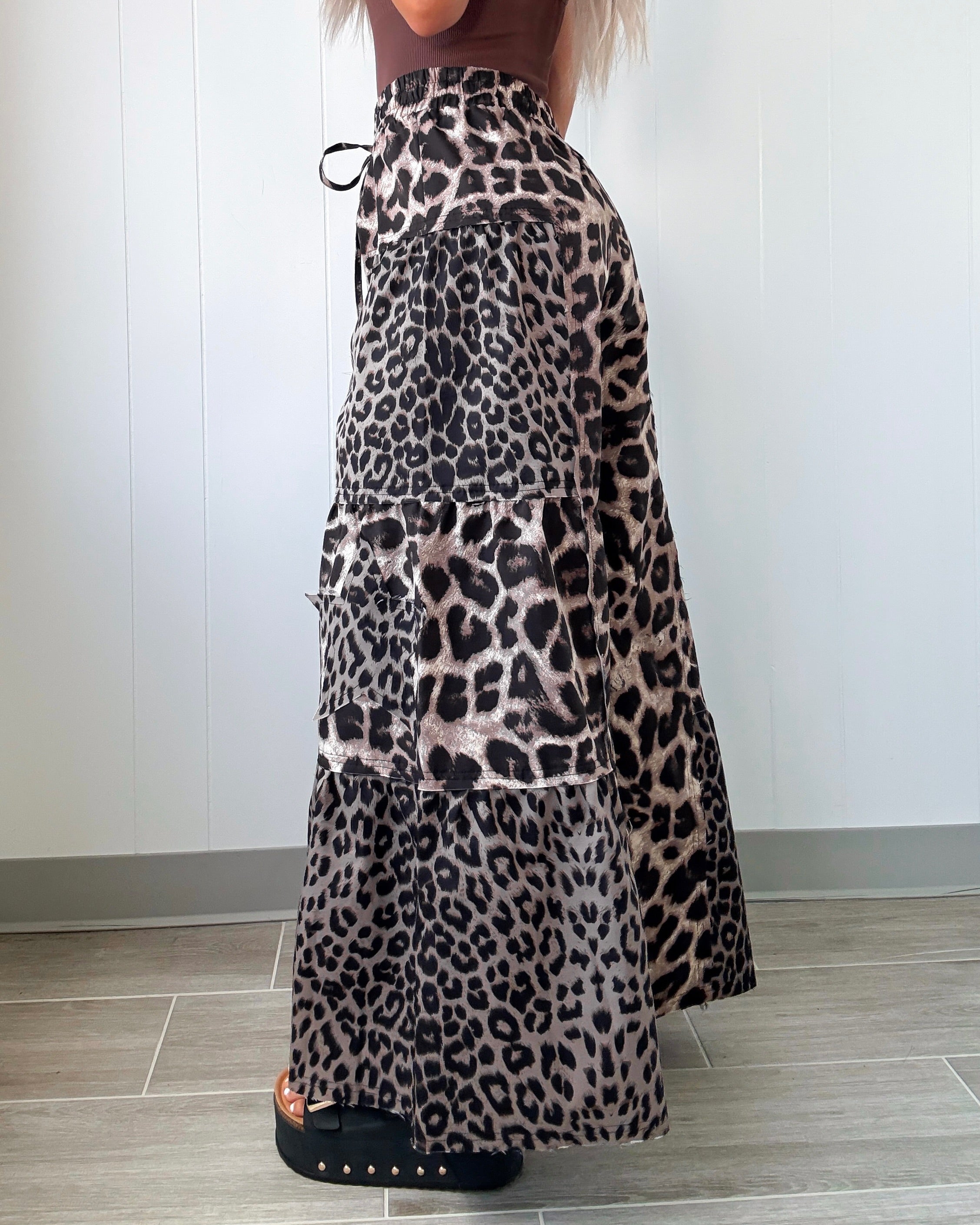 Wild Form Raw Cut Detail Pants - Leopard