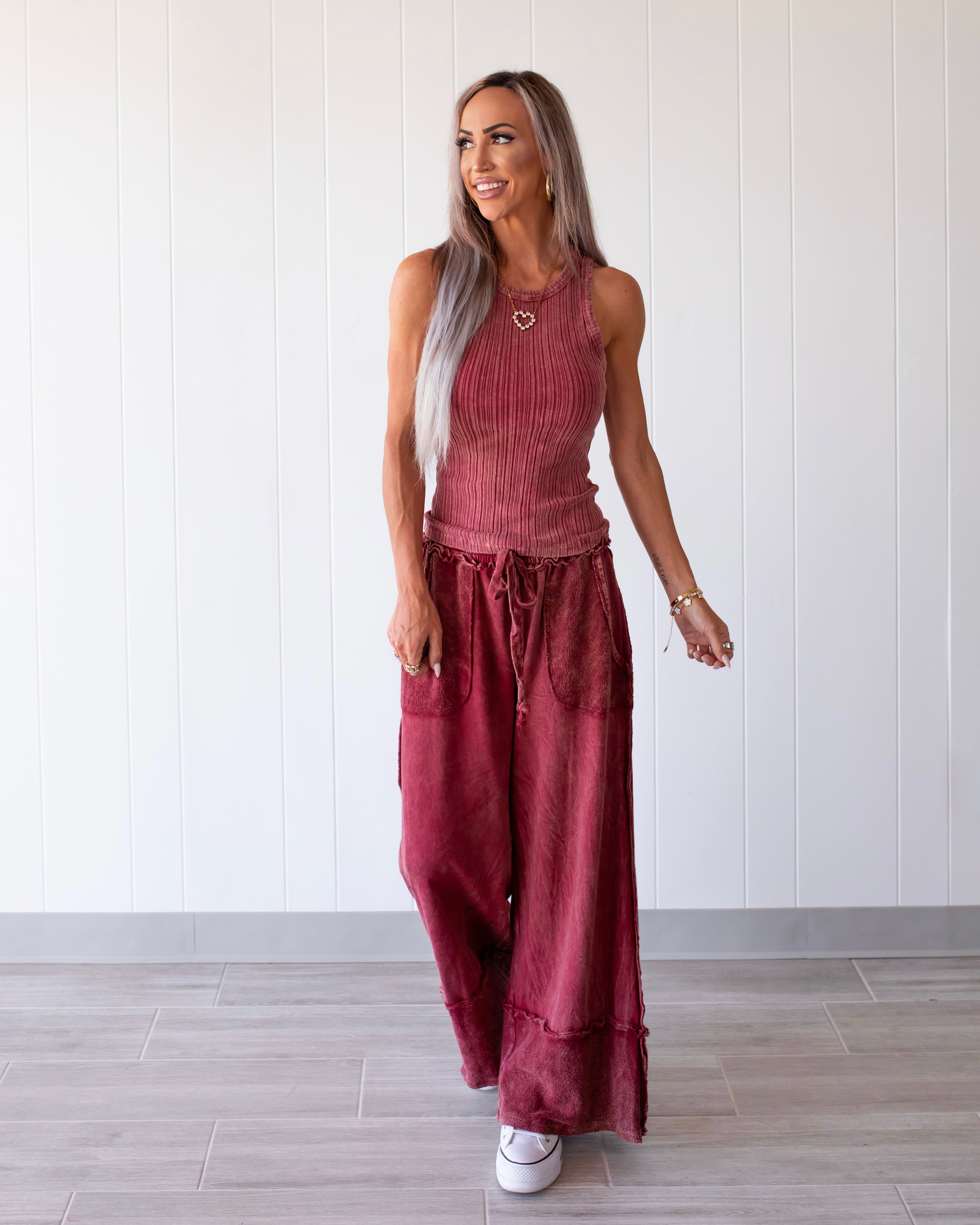 Focused Attention Ribbed Tank - Burgundy