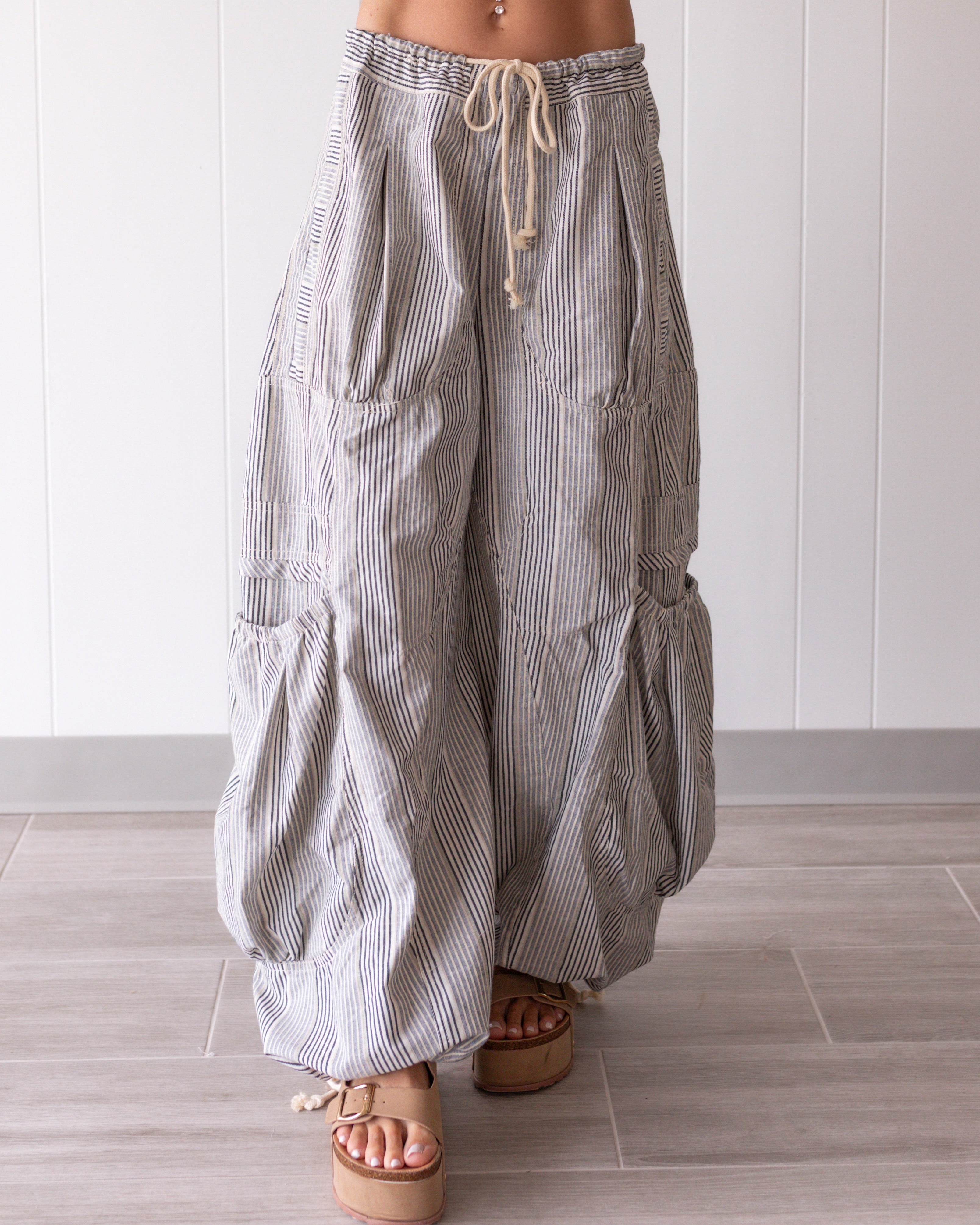 Ribbon & Run Parachute Pants - Natural/Denim