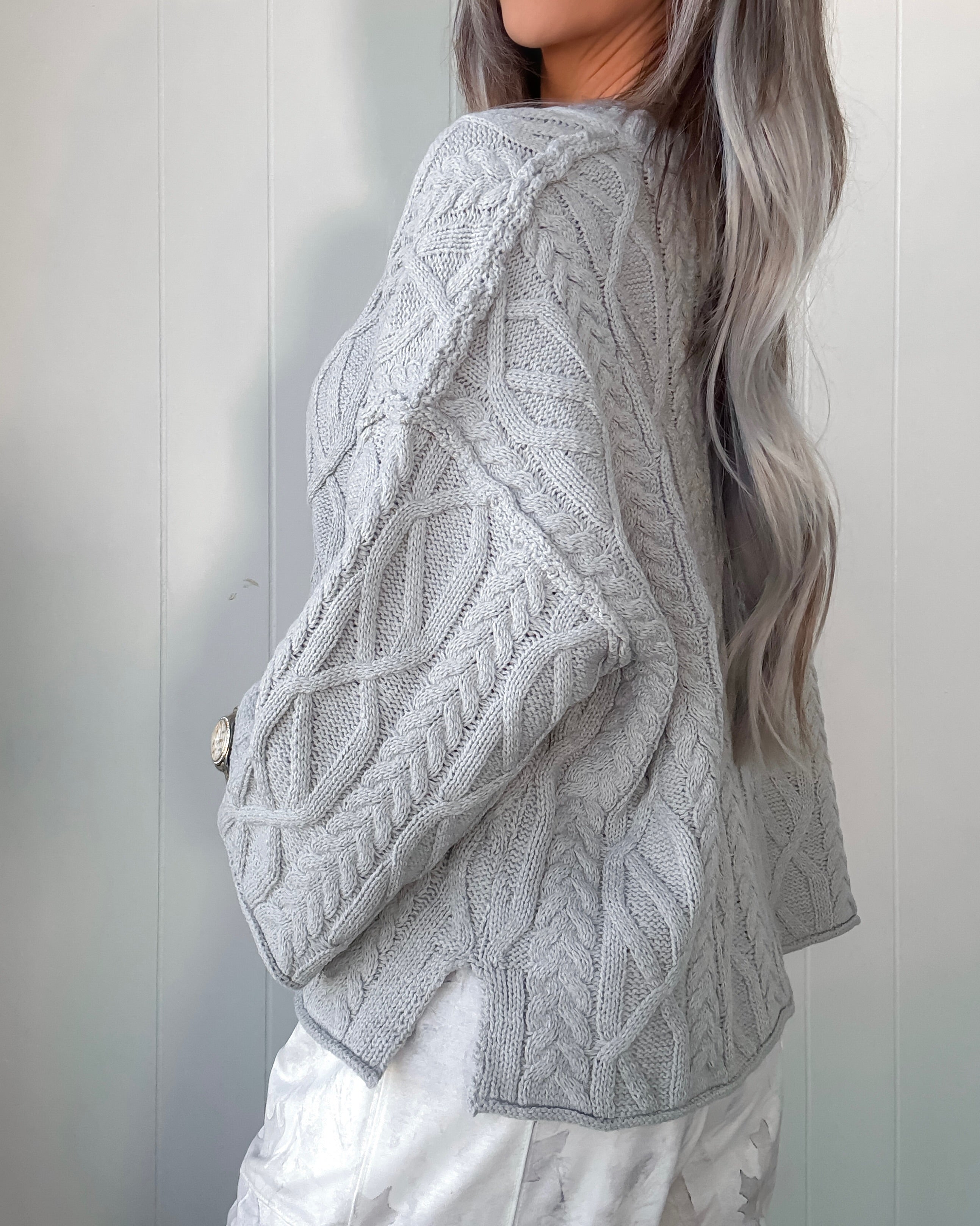 Twist & Cozy Cropped Sweater - Grey