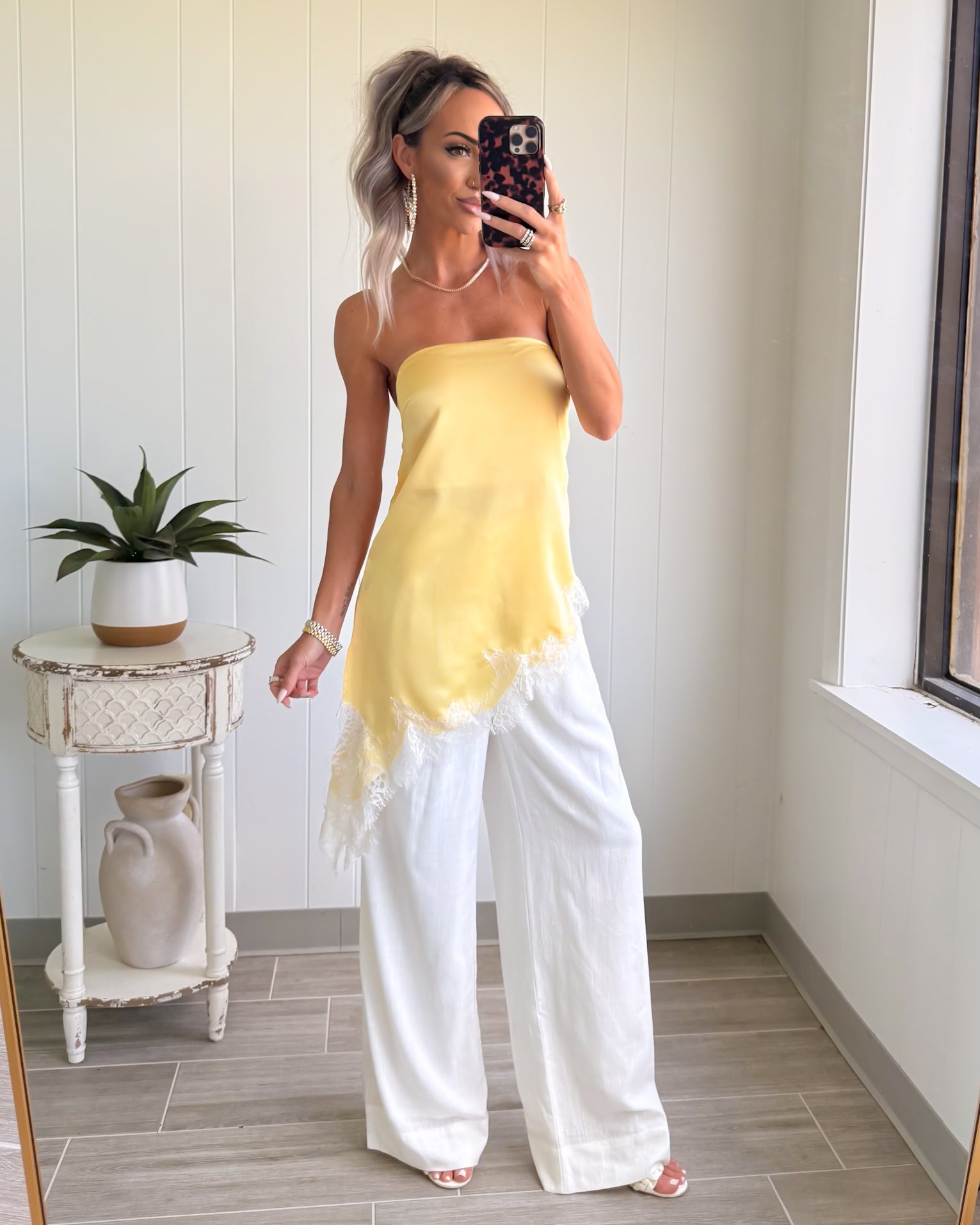 Pretty Ease Linen Pants - Off White