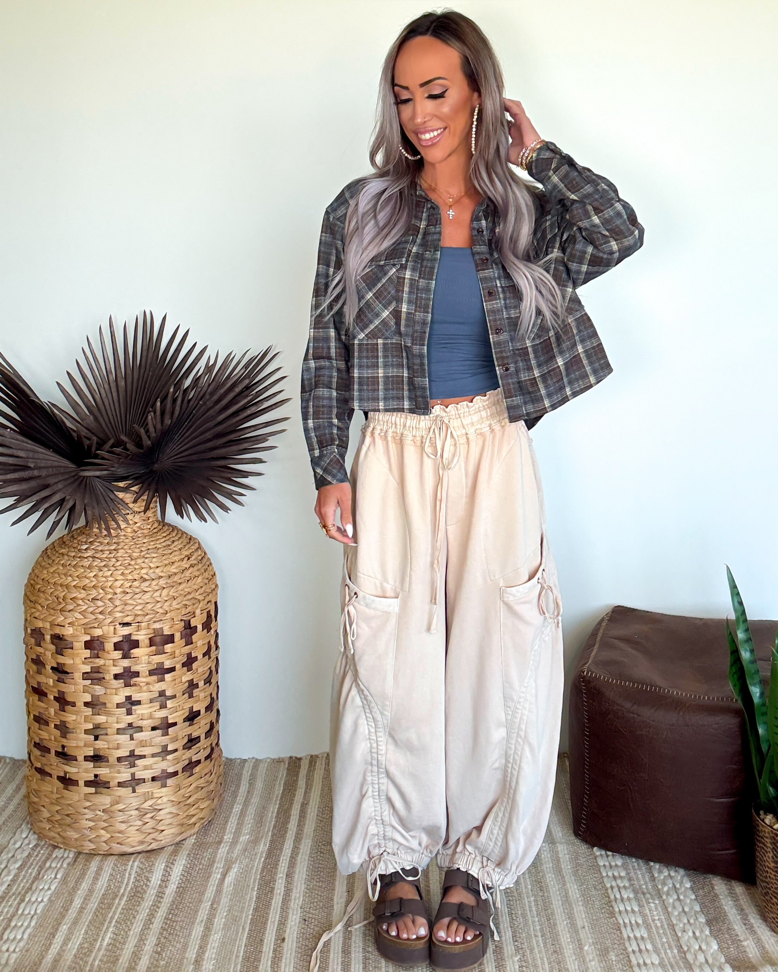 Cozy Cabin Plaid Button-Up Shirt - Mocha/Blue