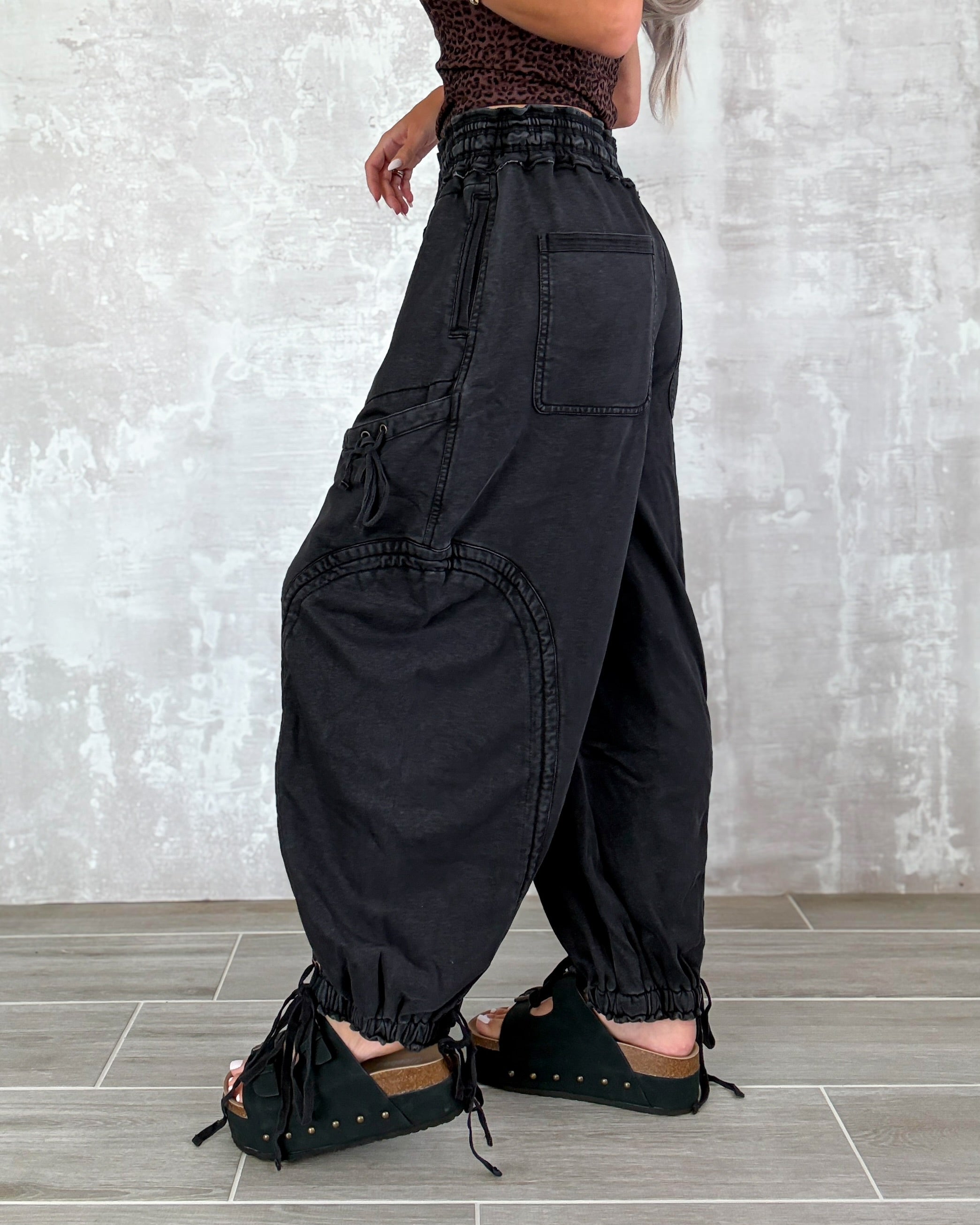 Rosie Balloon Tie Pants - Black