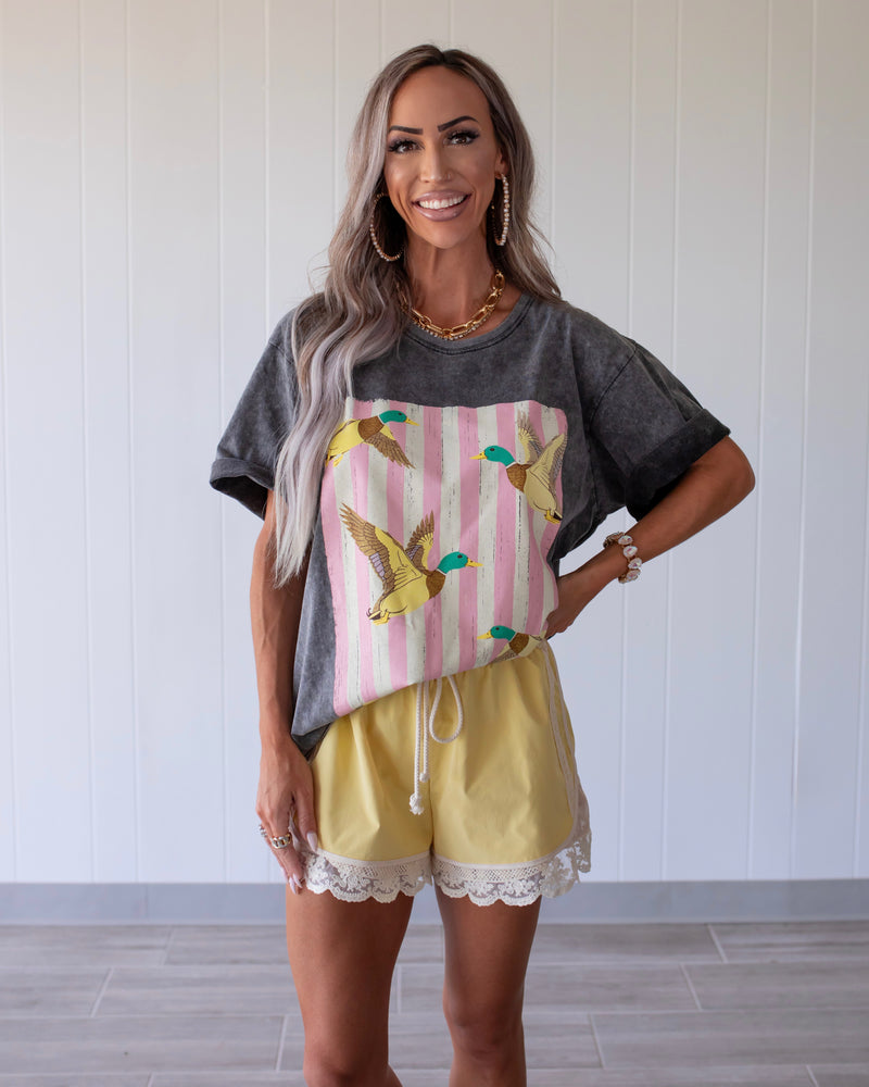 Mallard Mood Oversized Tee - Black