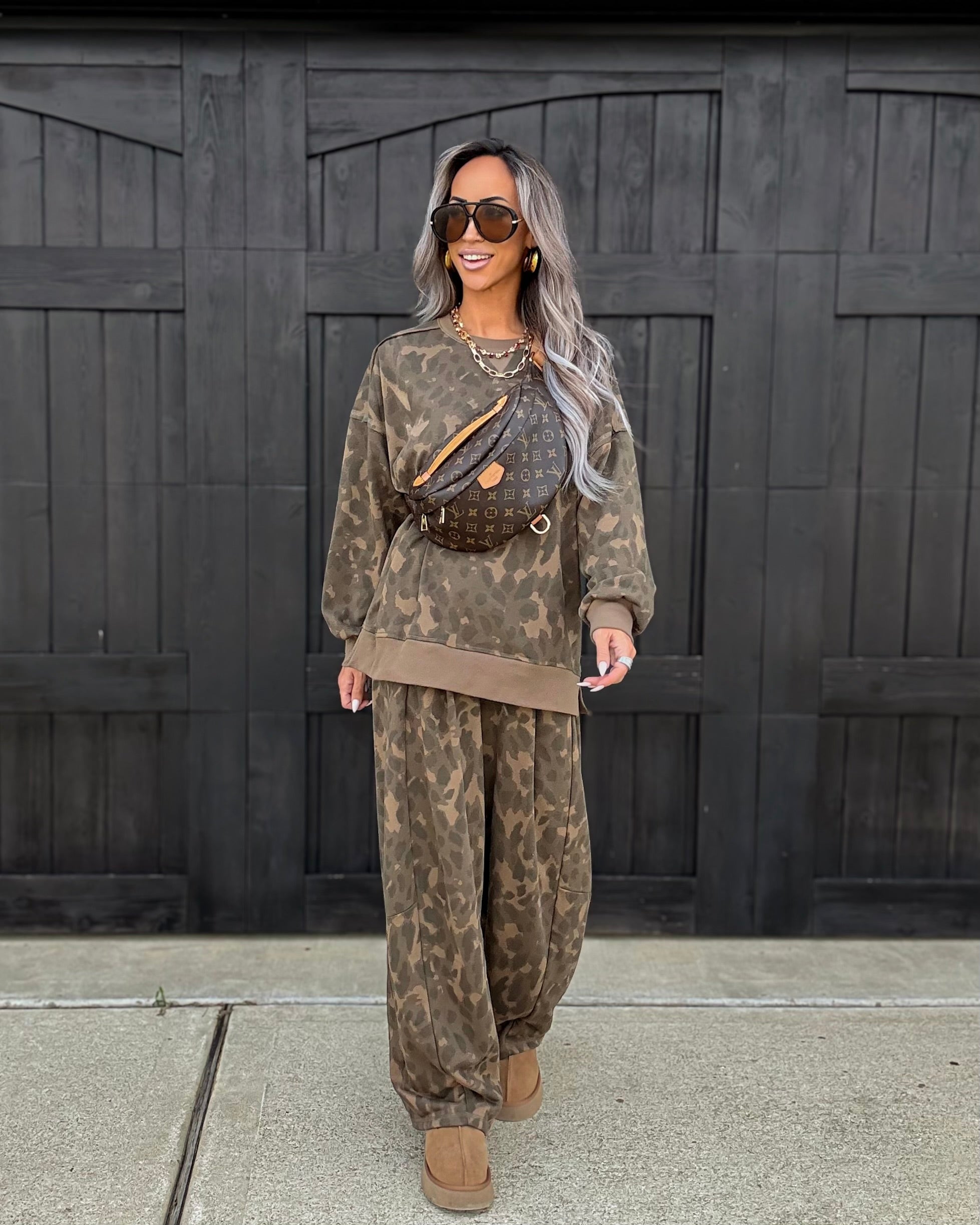 Leopard After Dark Sweatpants - Mocha