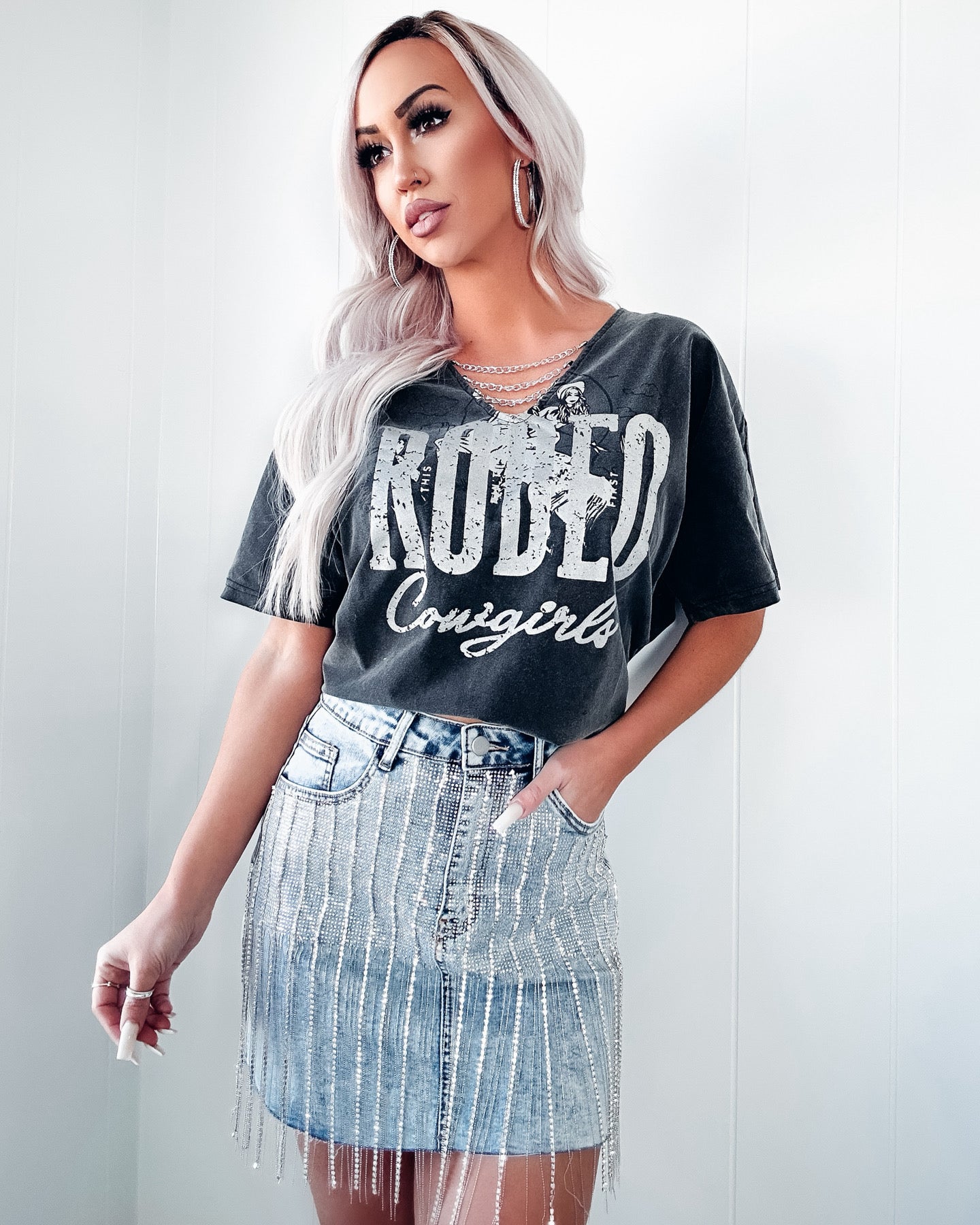 Rodeo Cowgirl Chain Neck Tee - Charcoal
