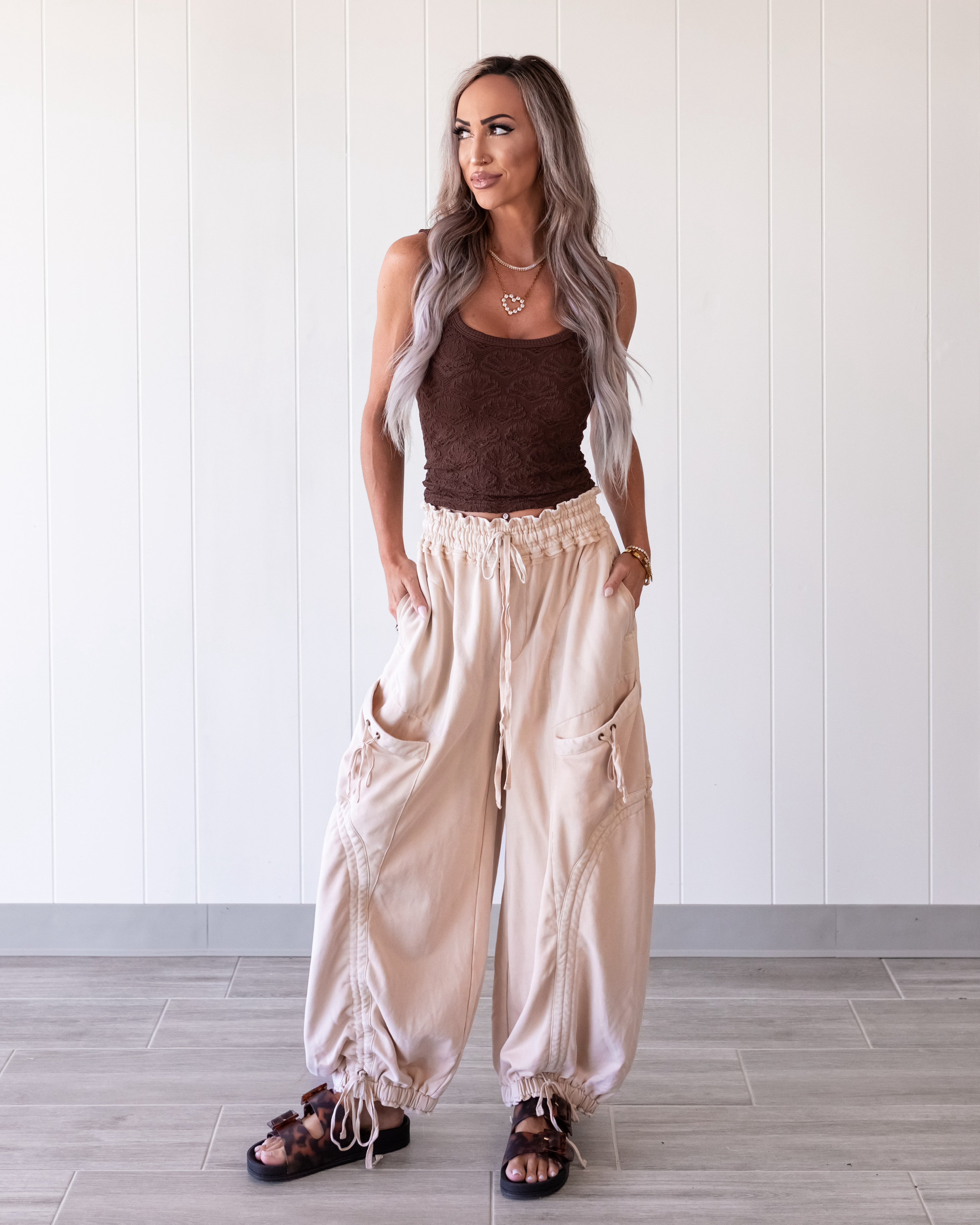 Floral Textured Lace Tank - Coffee Bean