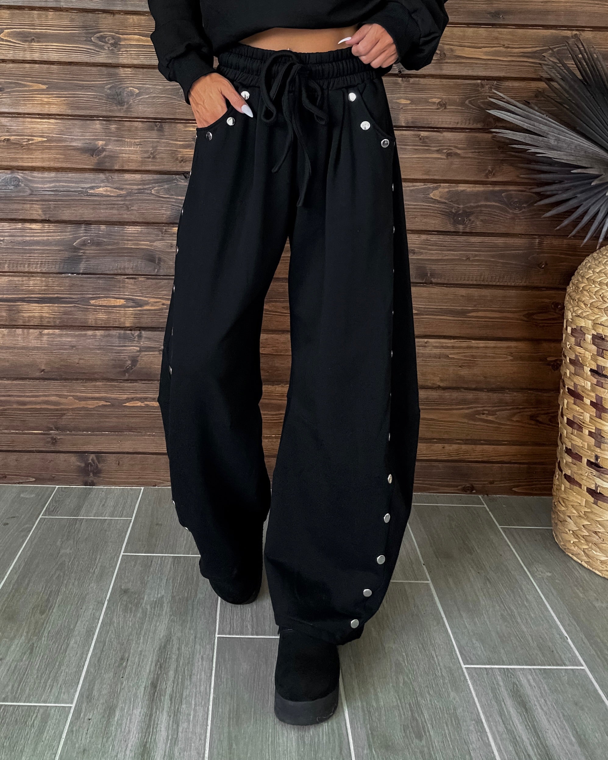 Grommet & Glam One Shoulder Set - Black