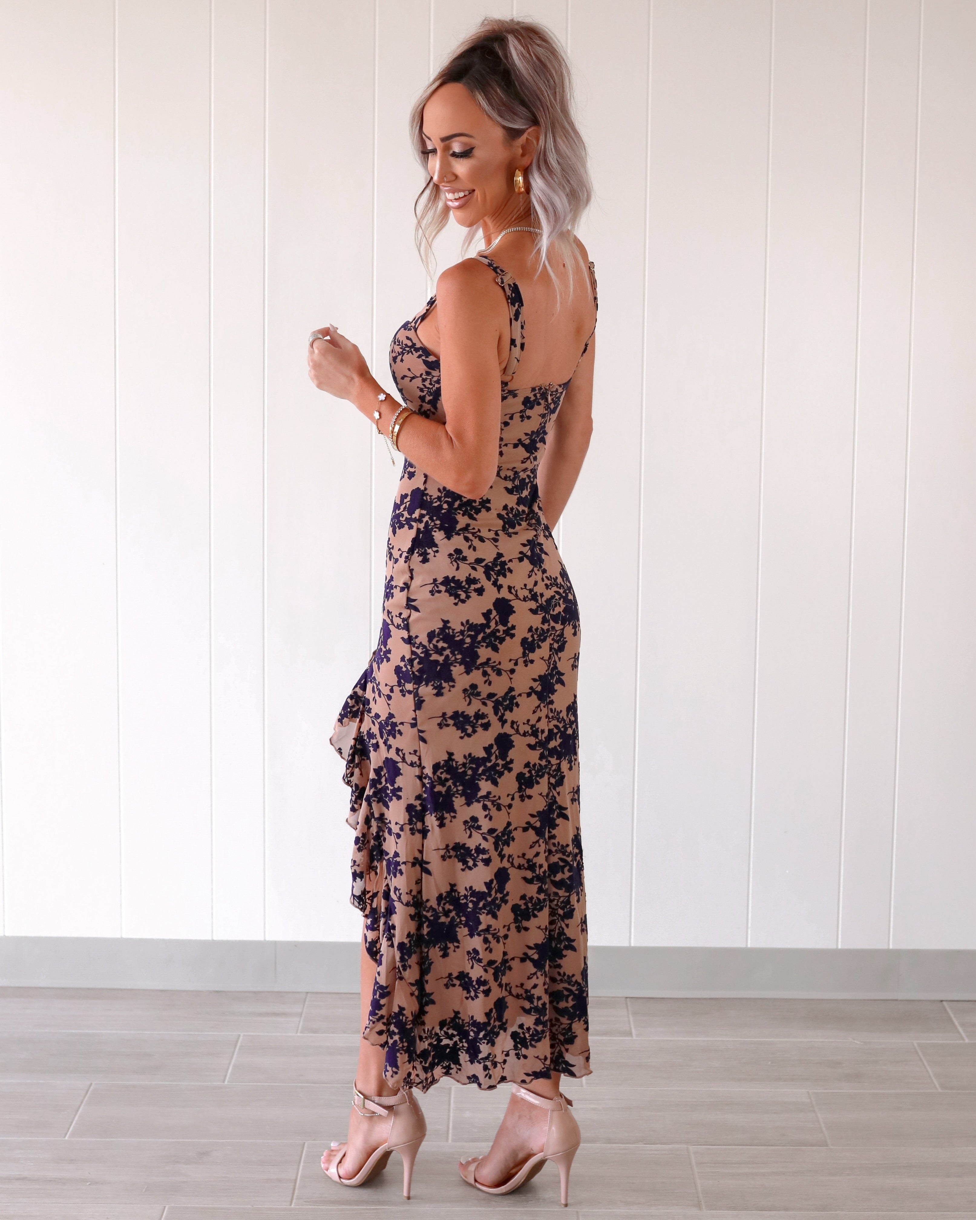 Wild Bloom Ruffle Dress - Taupe/Navy