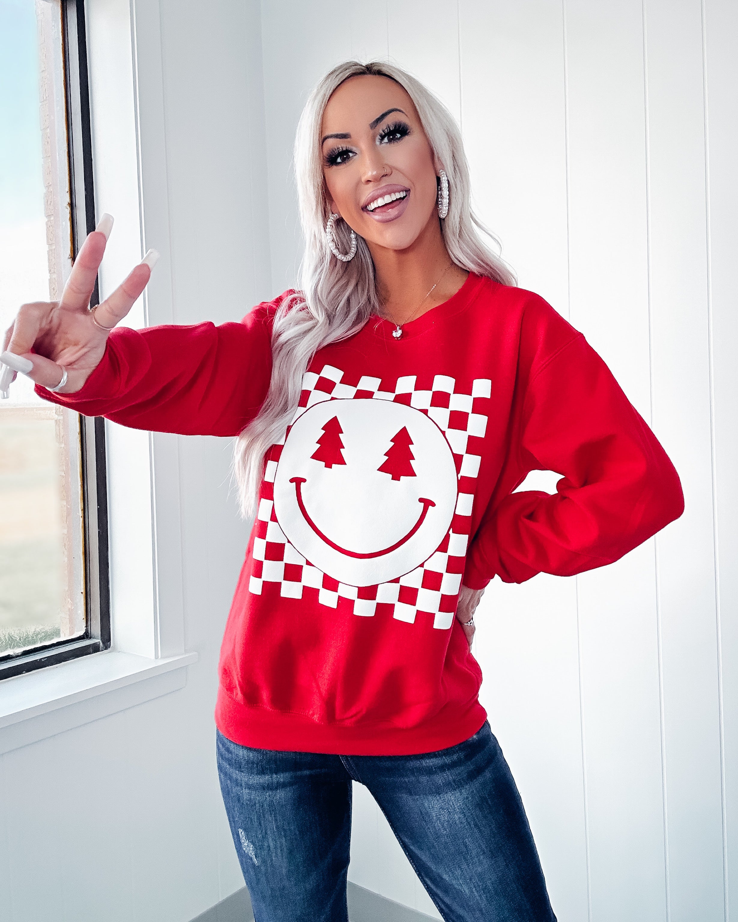 Checkered Christmas Smiley Sweatshirt - Red