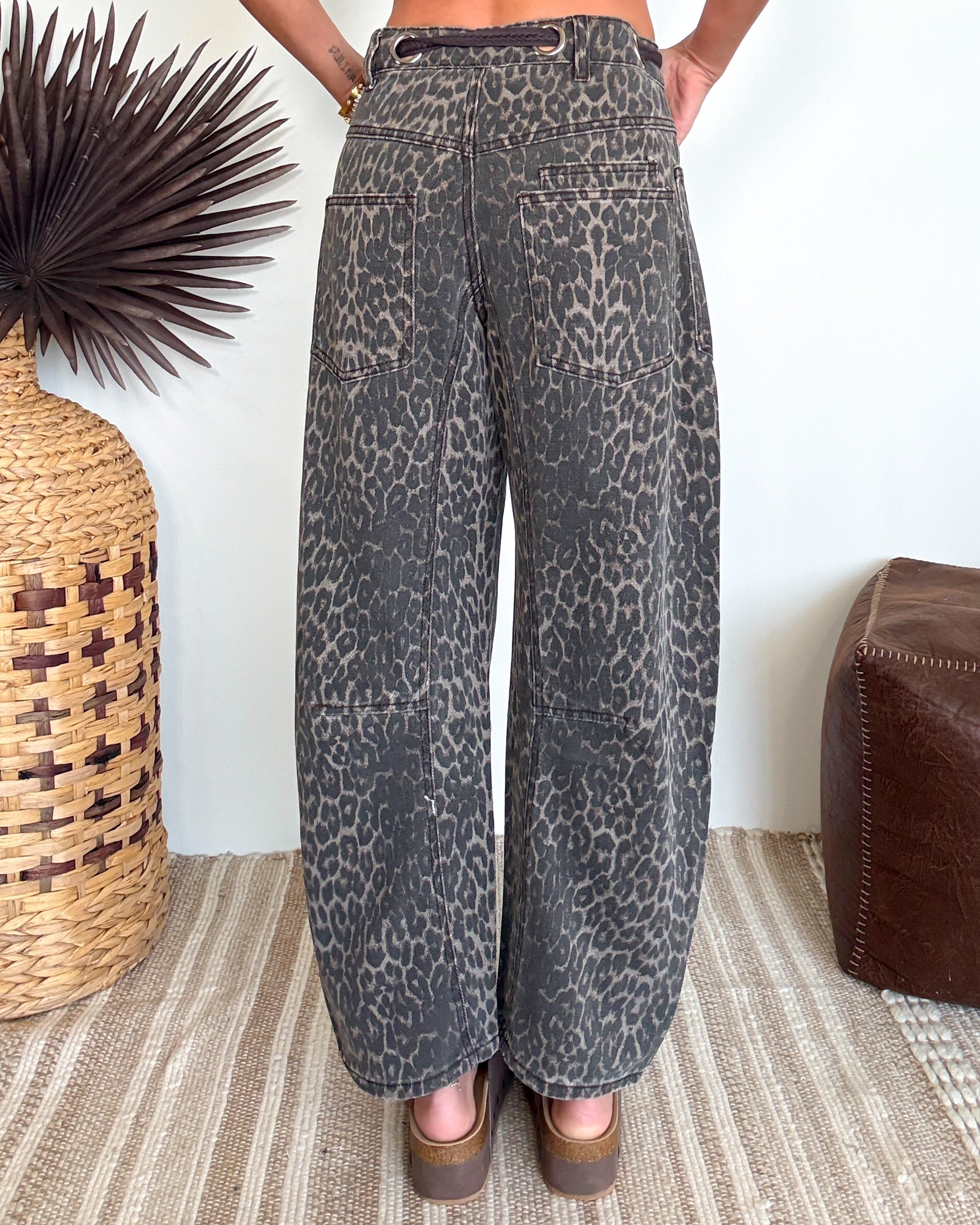 Wild Stride Leopard Barrel Jeans