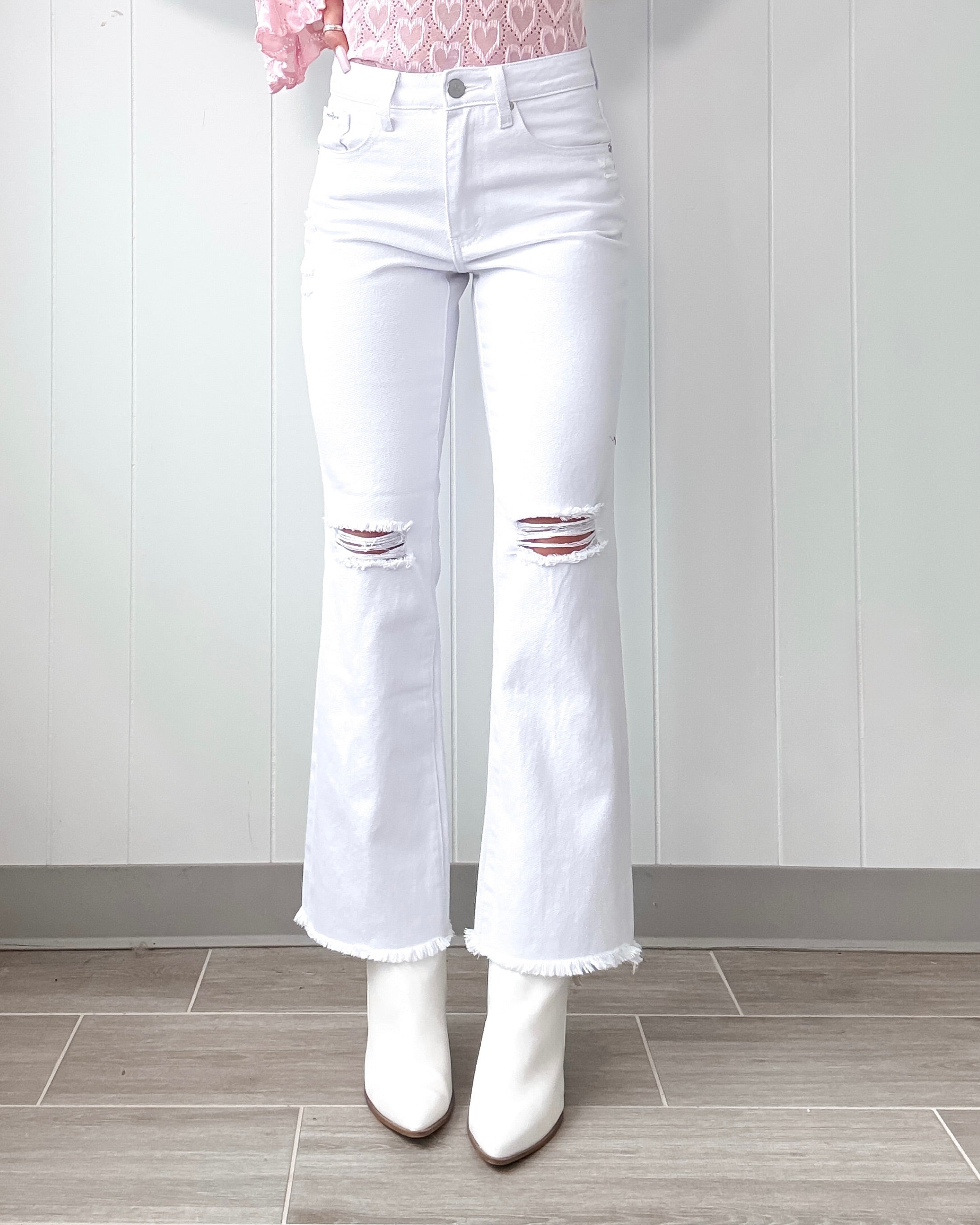 Lola Slim Straight Leg Jeans - White