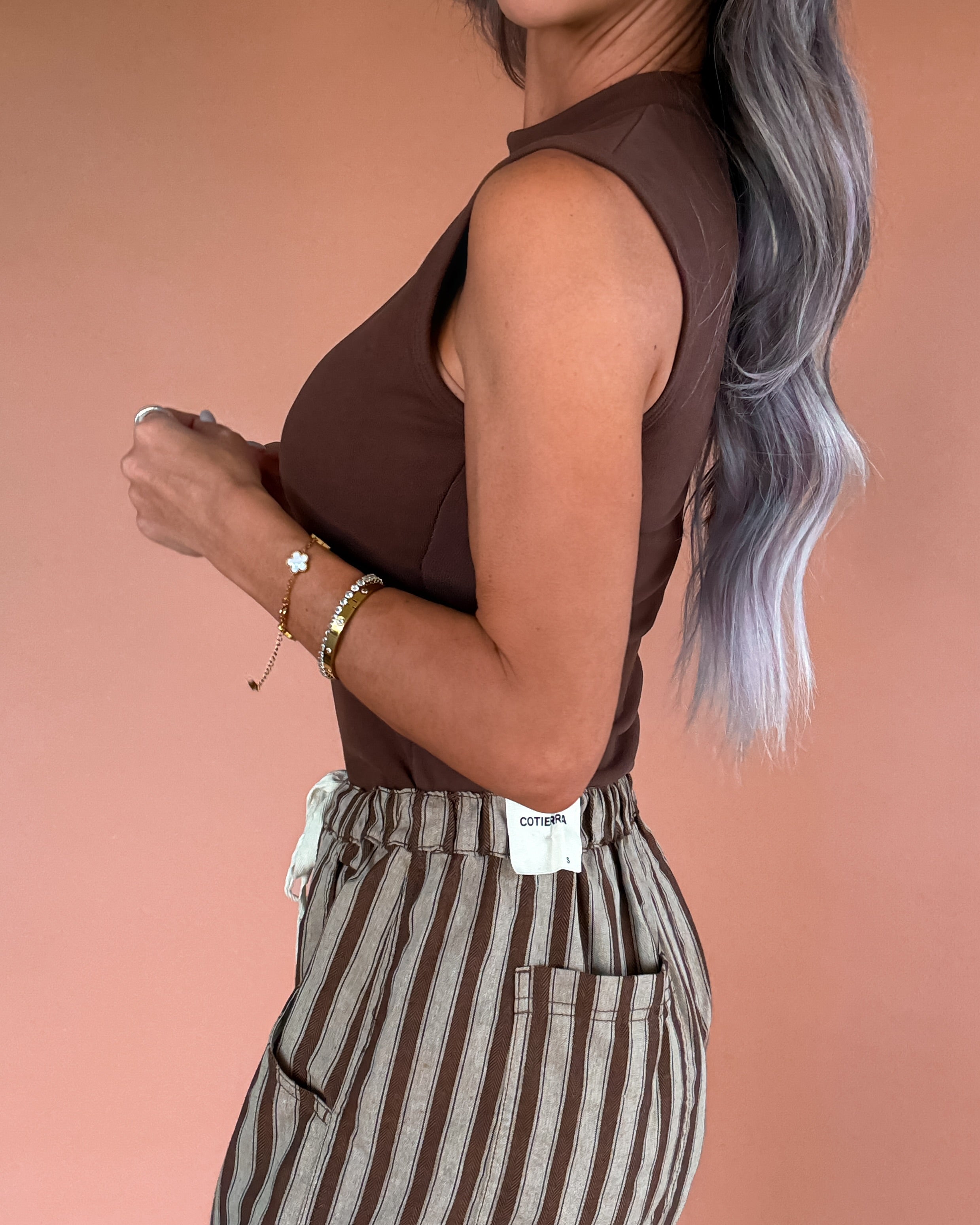 Essential Babe Tank - Brown