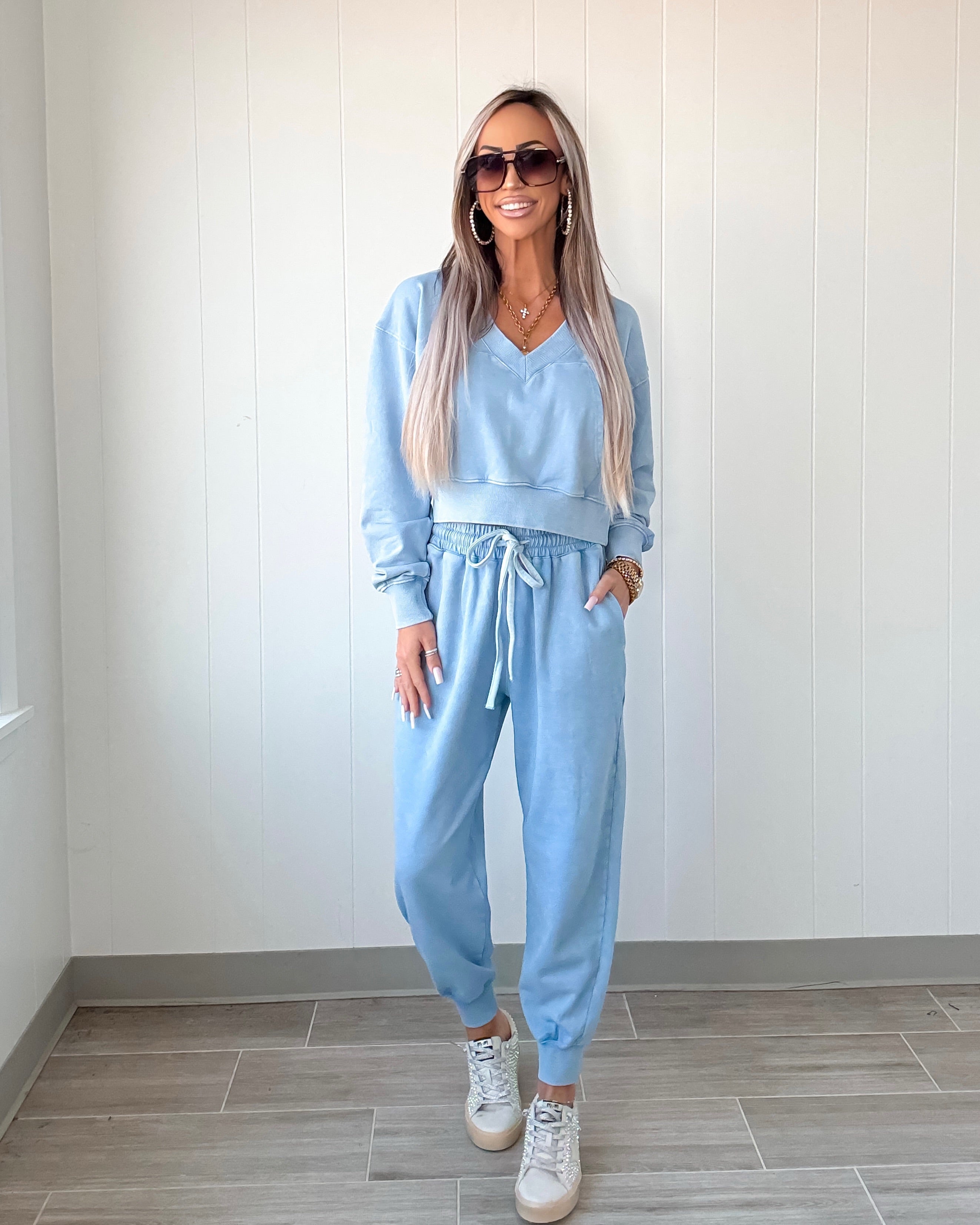 The Harper Lounge Crop Sweater - Washed Sky Blue