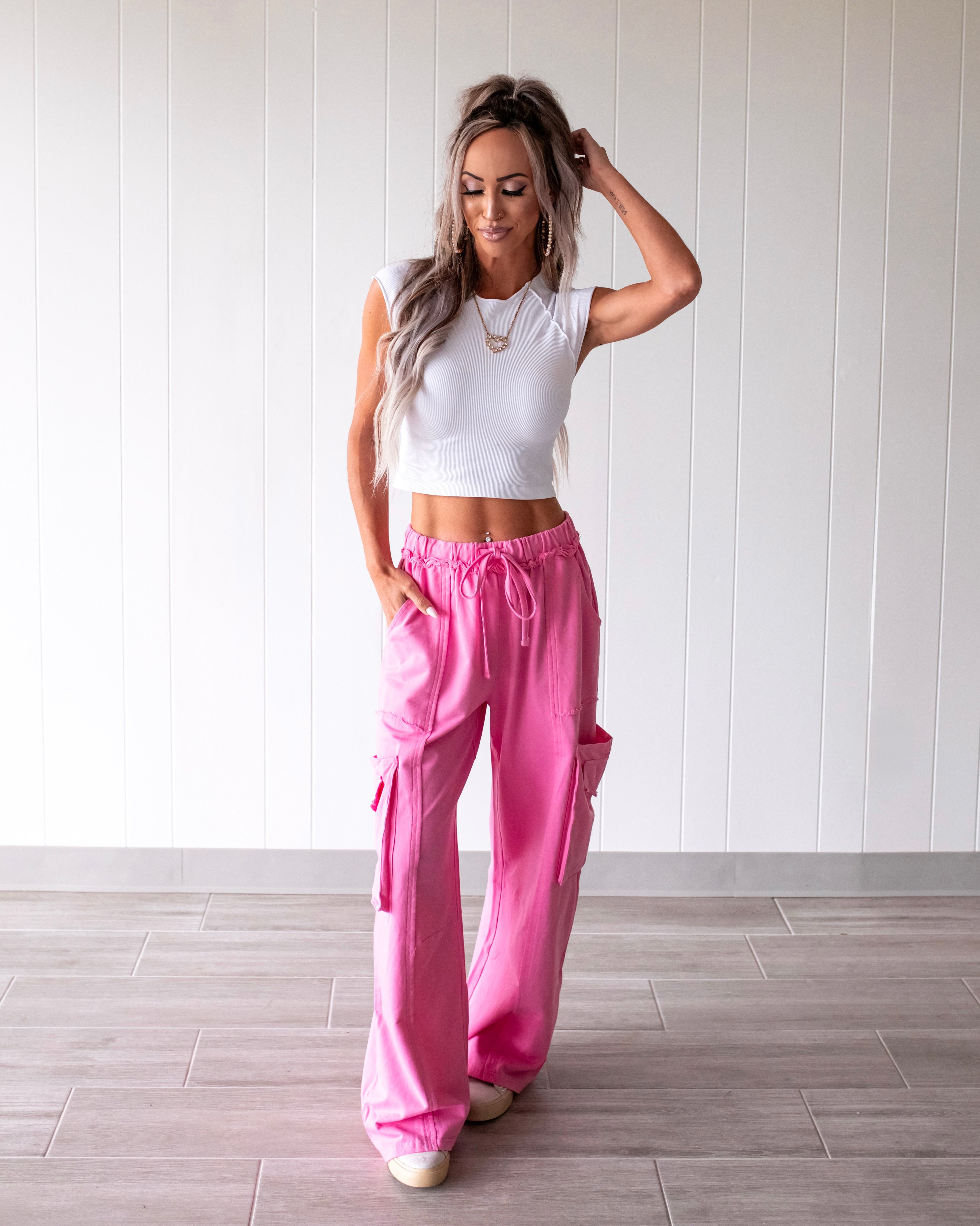 Exposed Detail Crop Top - White