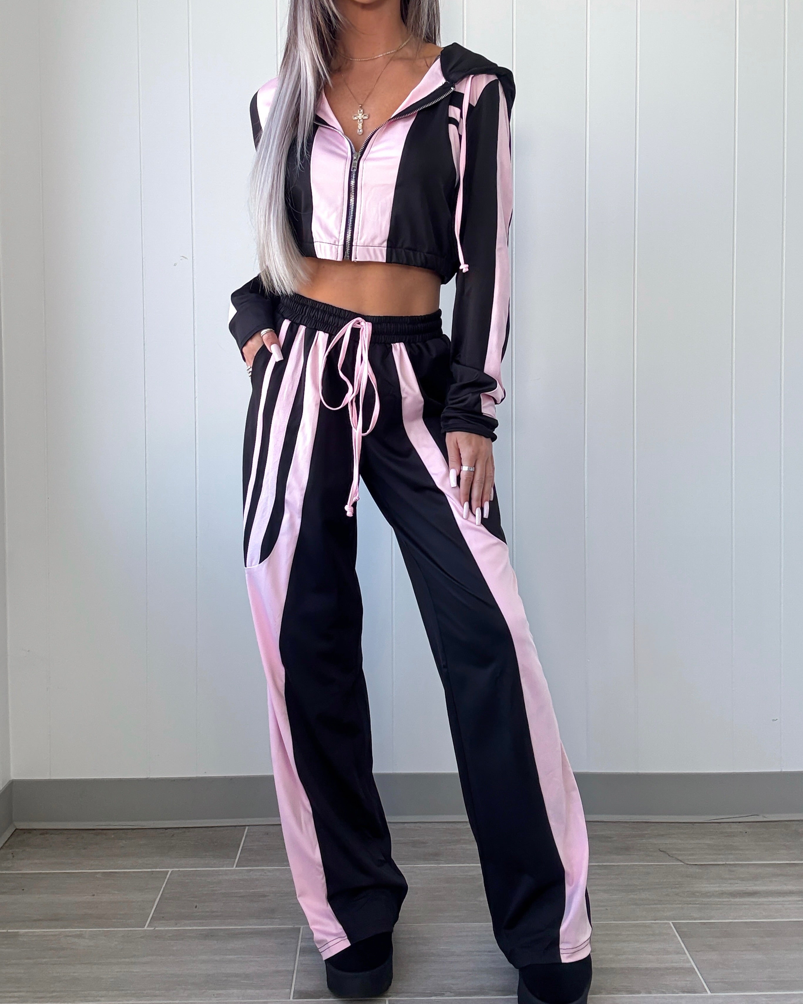 Playmaker Contrast Pants Set - Black/Pink