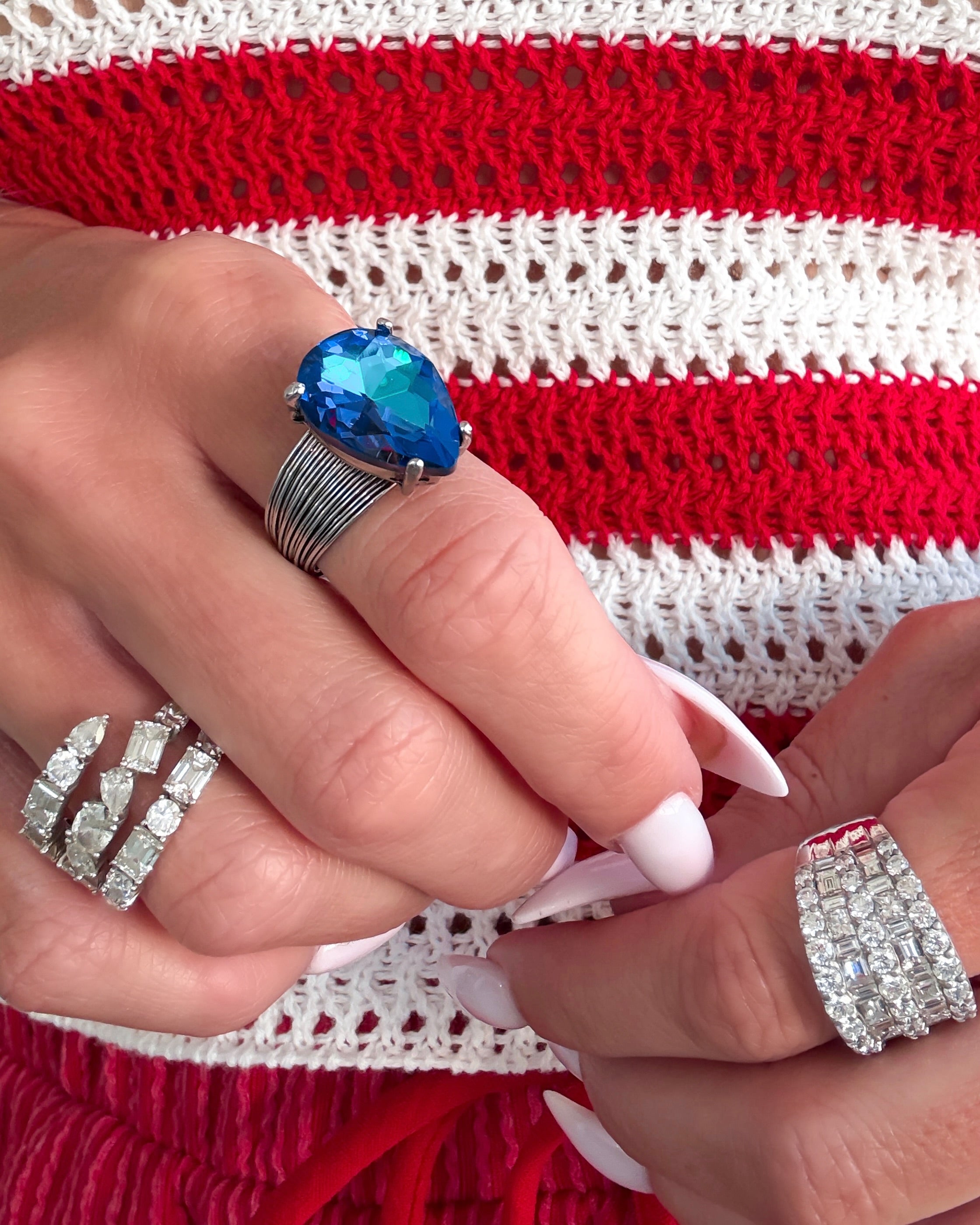 Teardrop Glass Crystal Adjustable Ring - Silver/Blue
