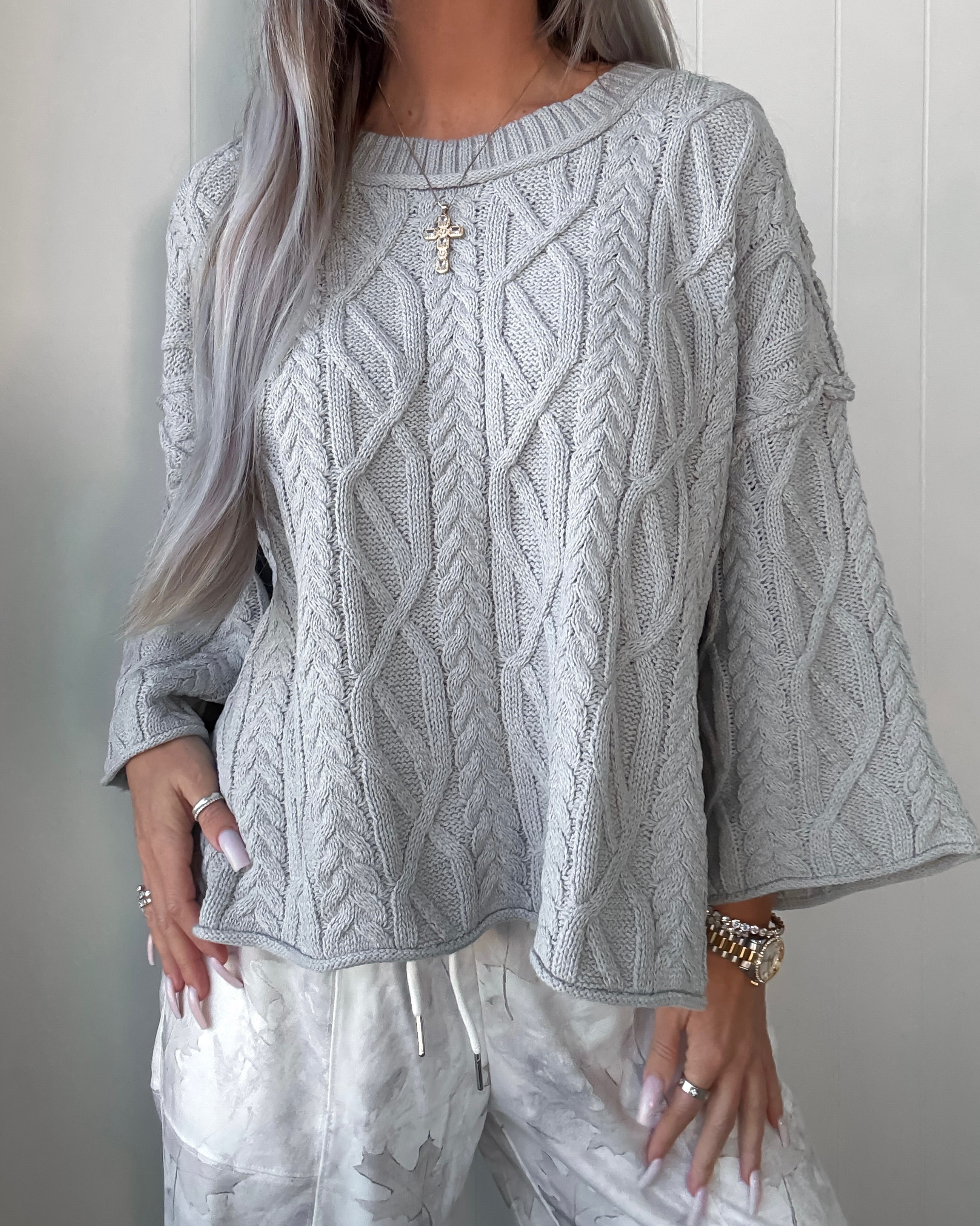 Twist & Cozy Cropped Sweater - Grey