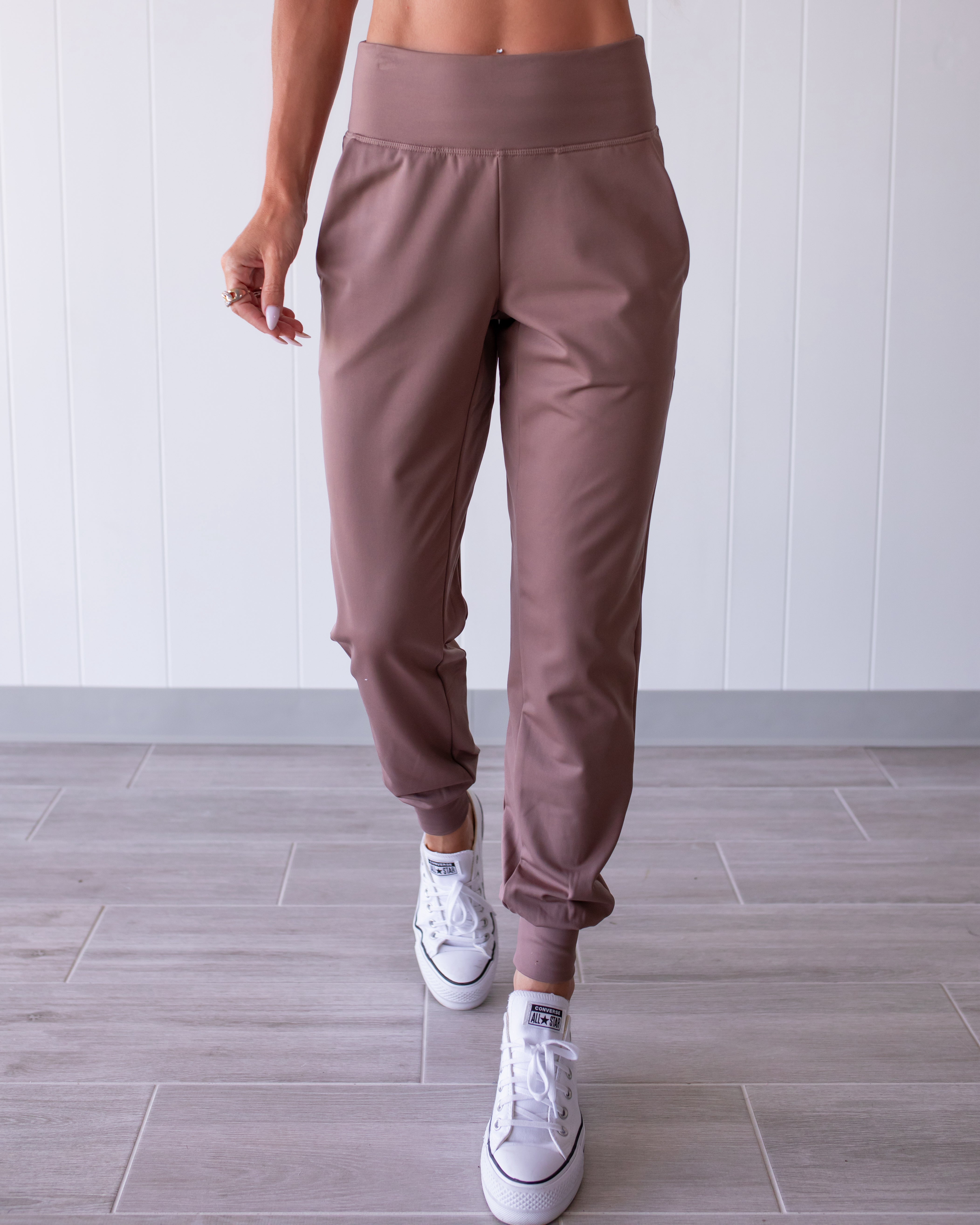 Reflex Fleece Joggers - Brown