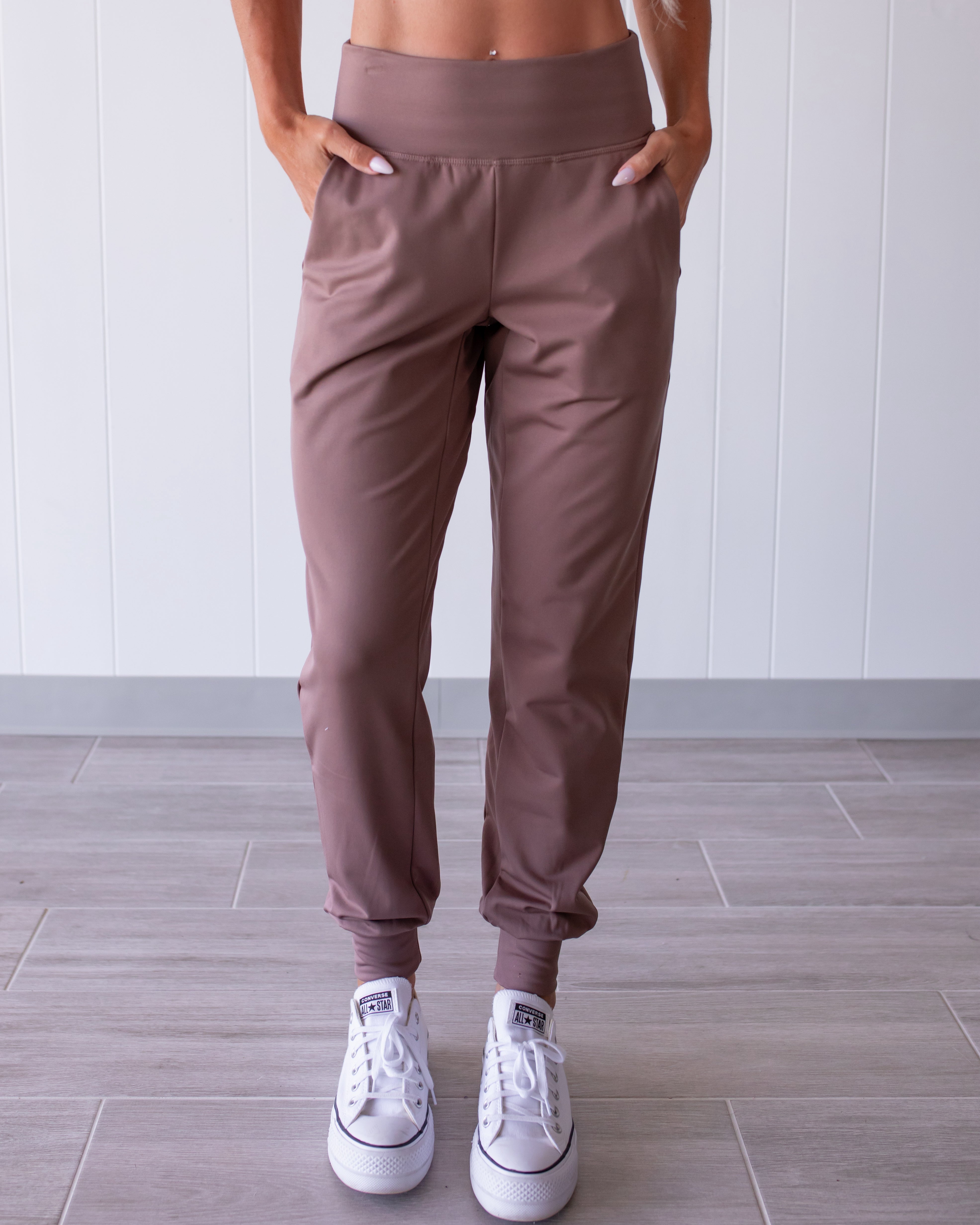 Reflex Fleece Joggers - Brown