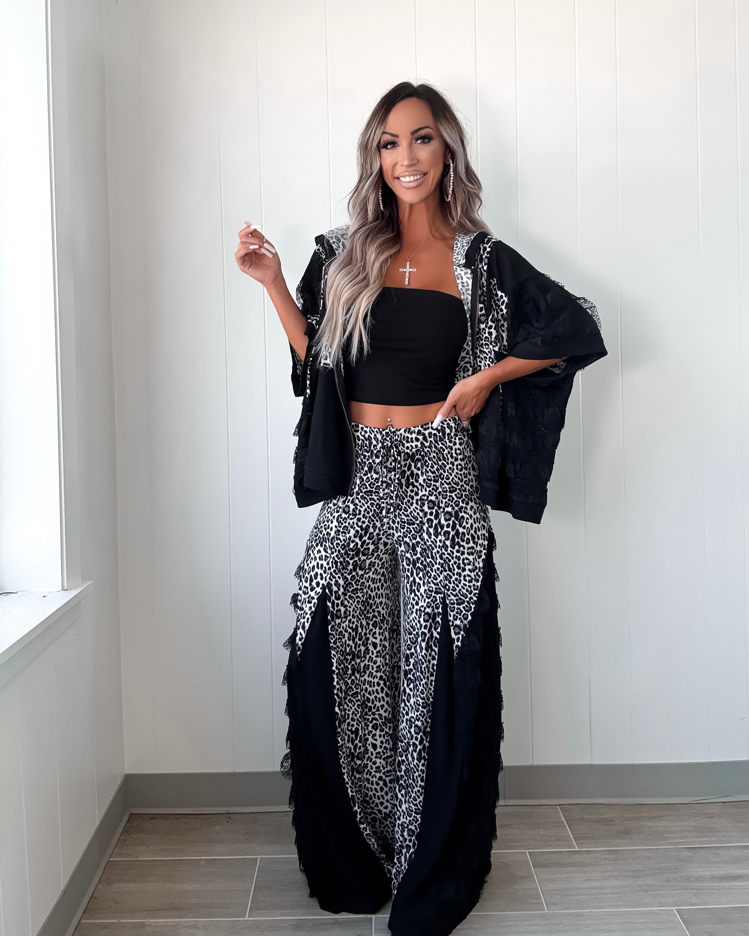 Untamed Grace Leopard & Lace Zip Up - Black