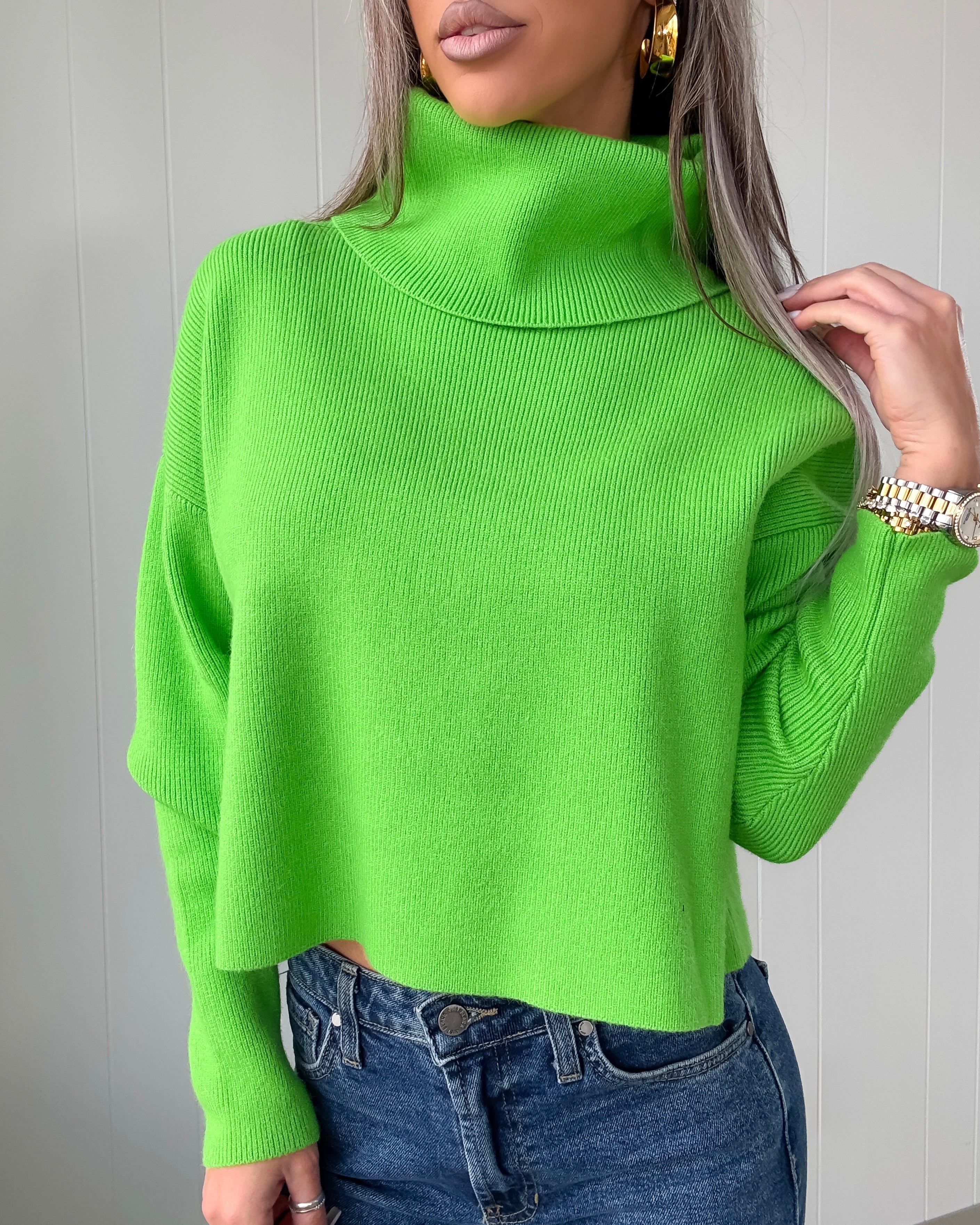 Everyday Essential Turtleneck Sweater - Lime