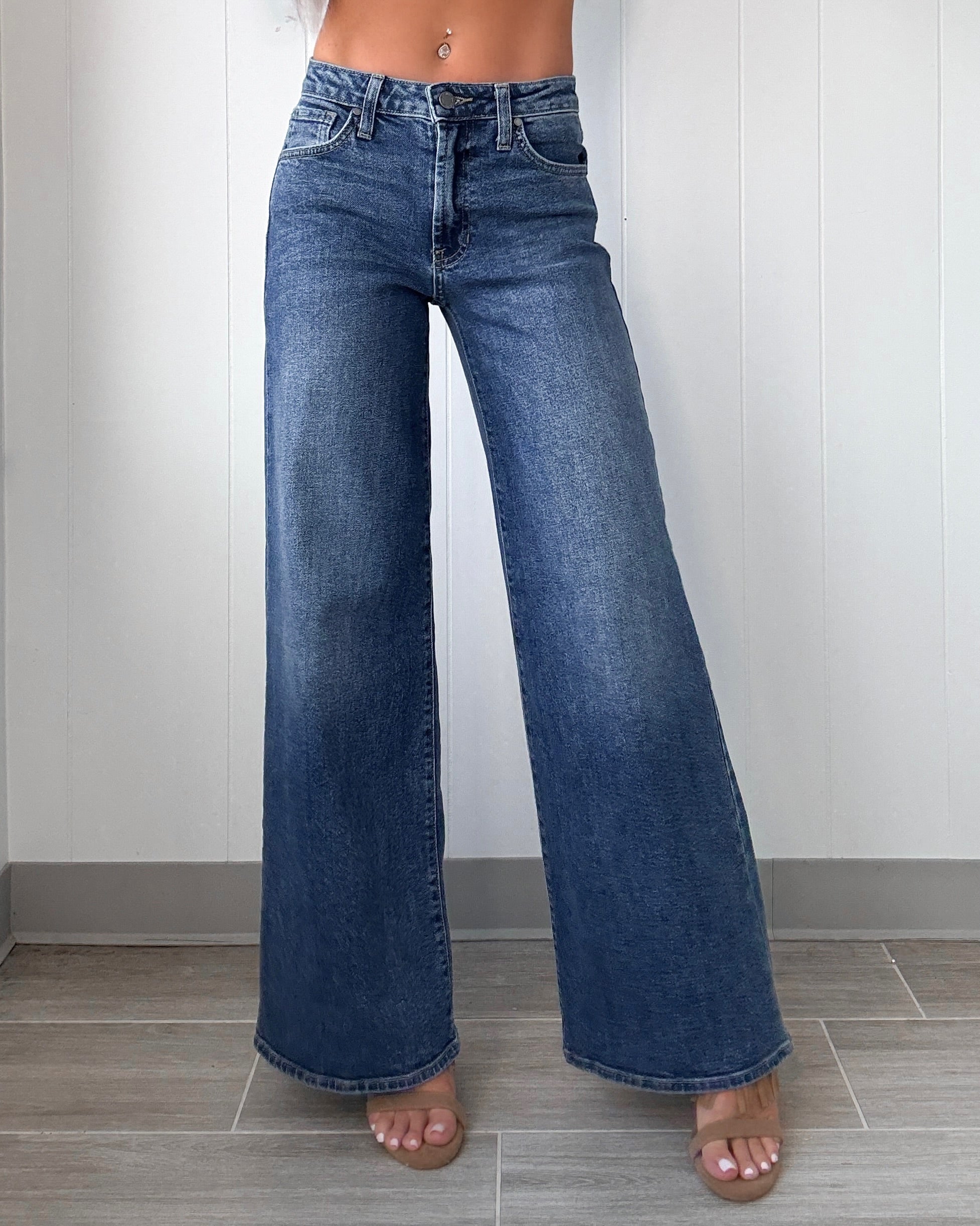 Ultra Wide Leg Jean