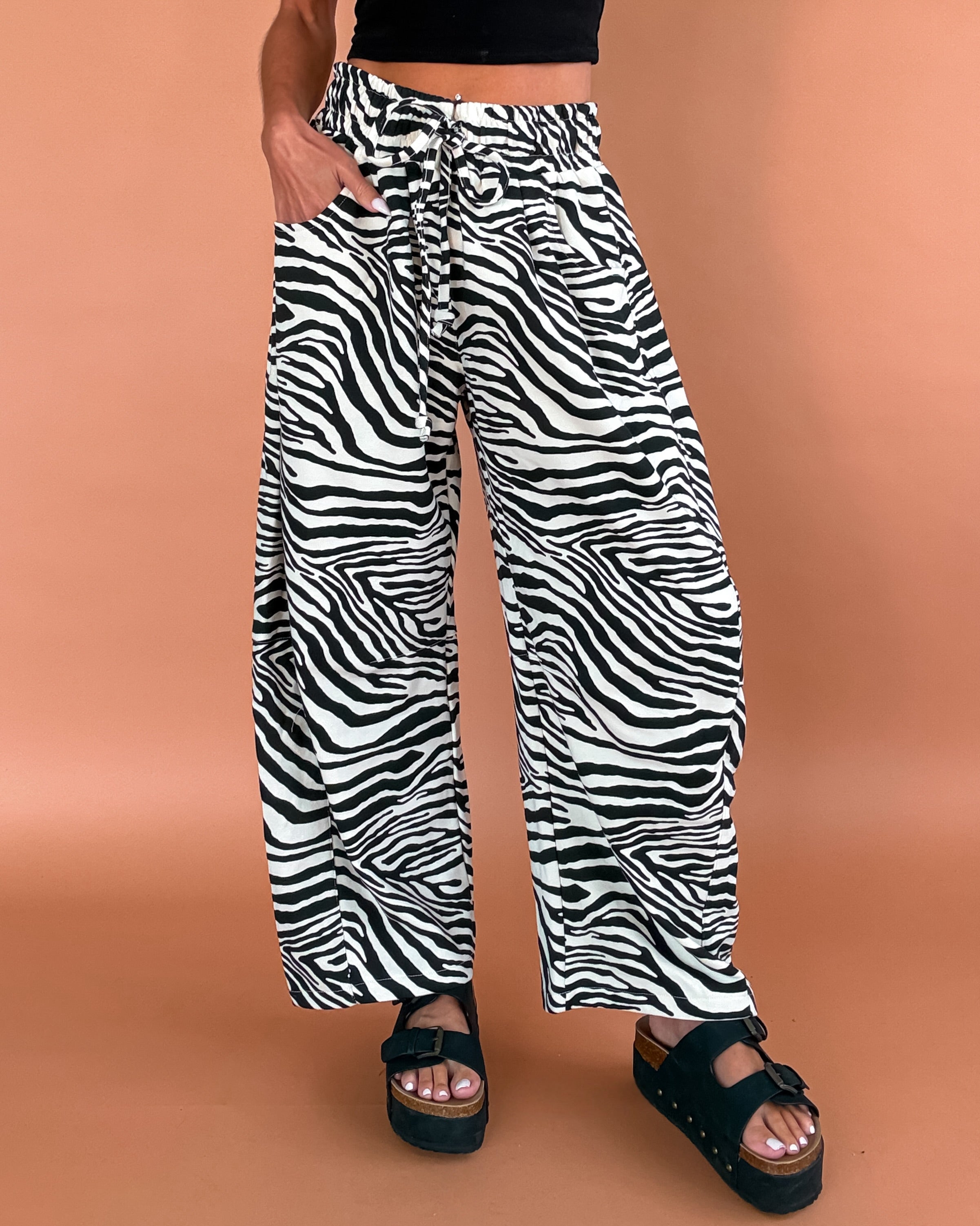 Untamed Energy Barrel Sweatpants - Zebra