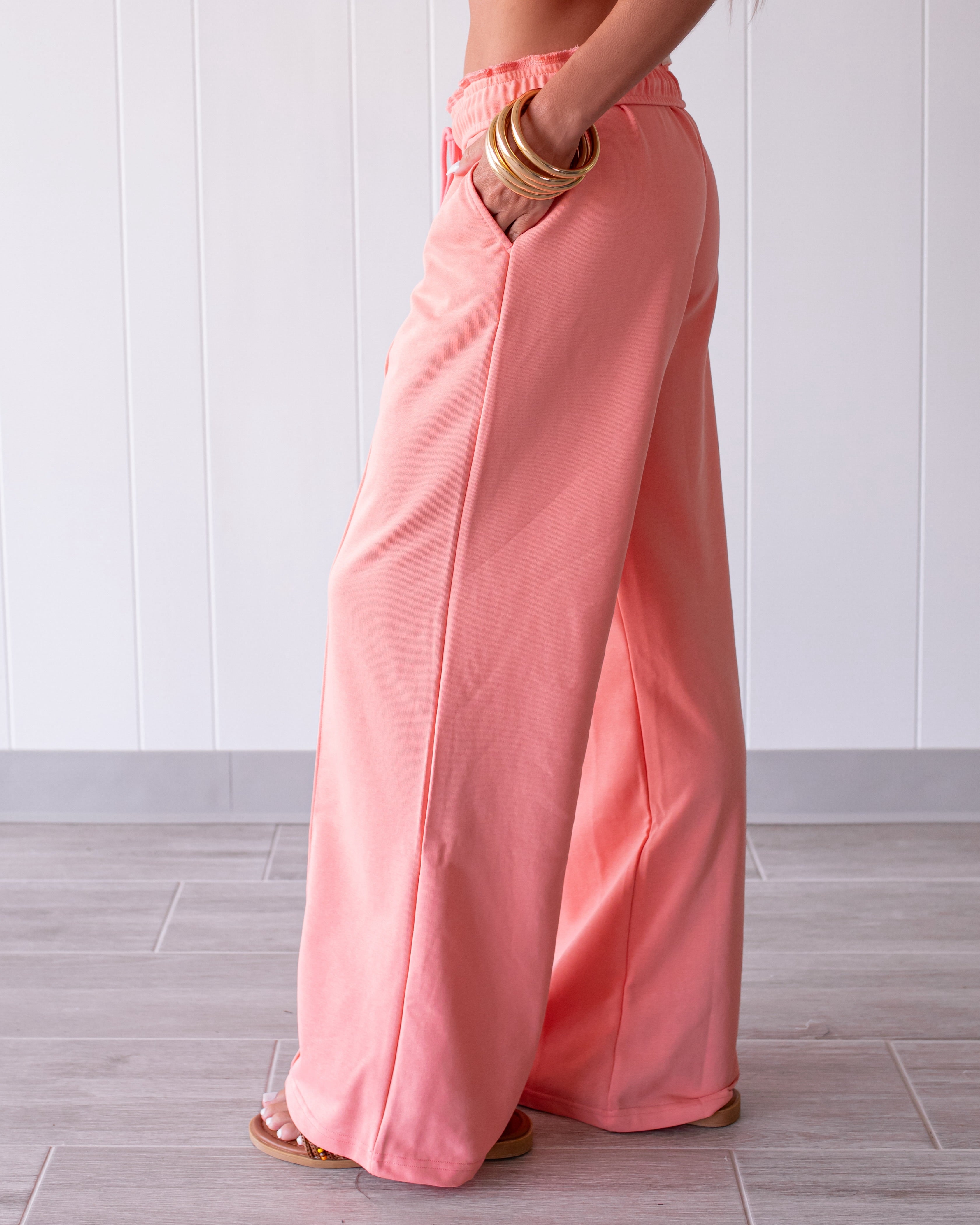 Spring Ease Lounge Sweatpants - Coral