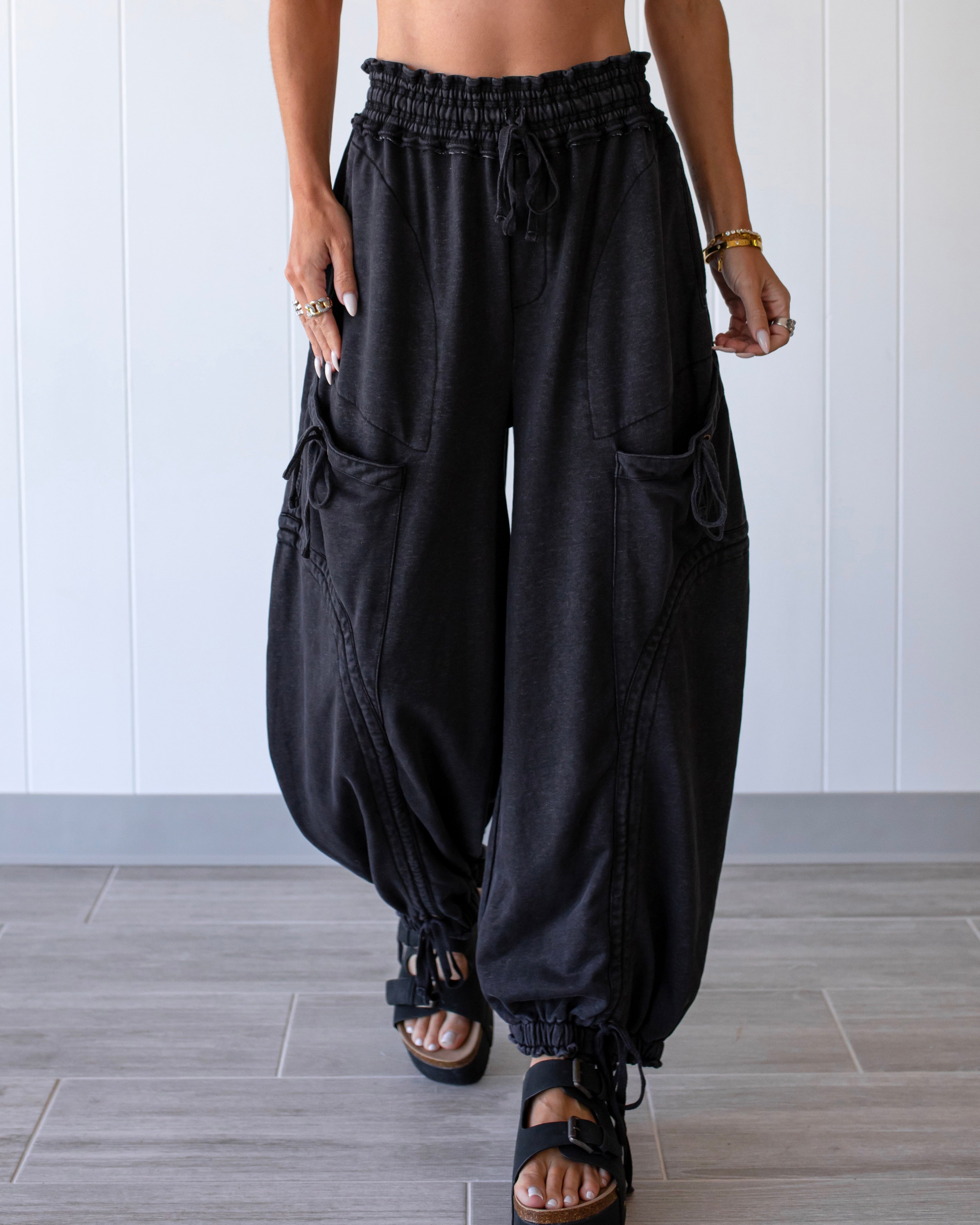 Rosie Balloon Tie Pants - Black