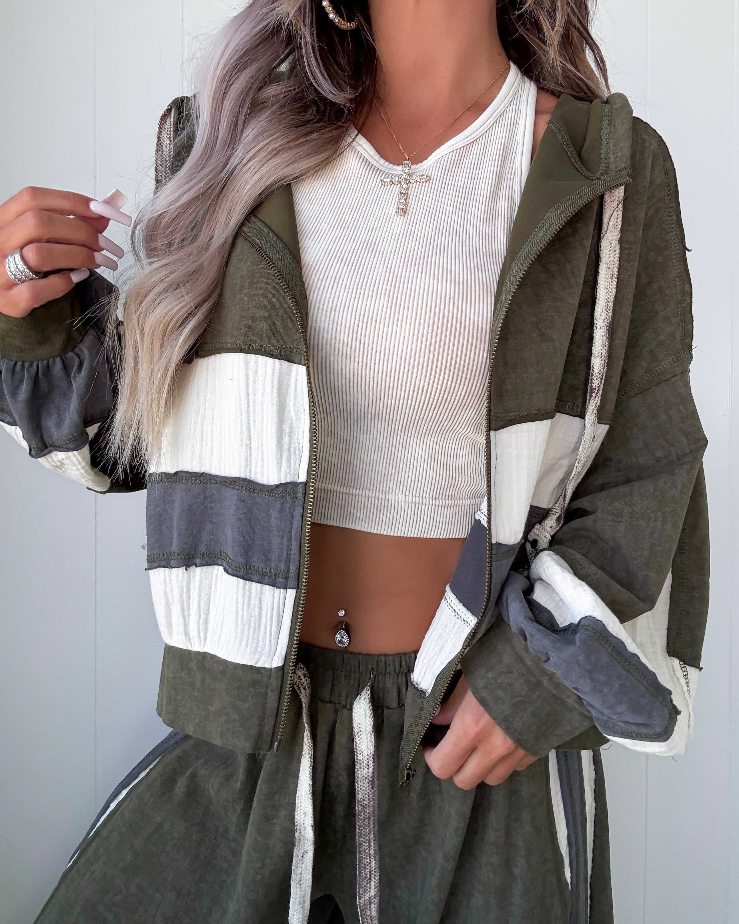 Grounded Glam Colorblock Hooded Zip-Up - Olive