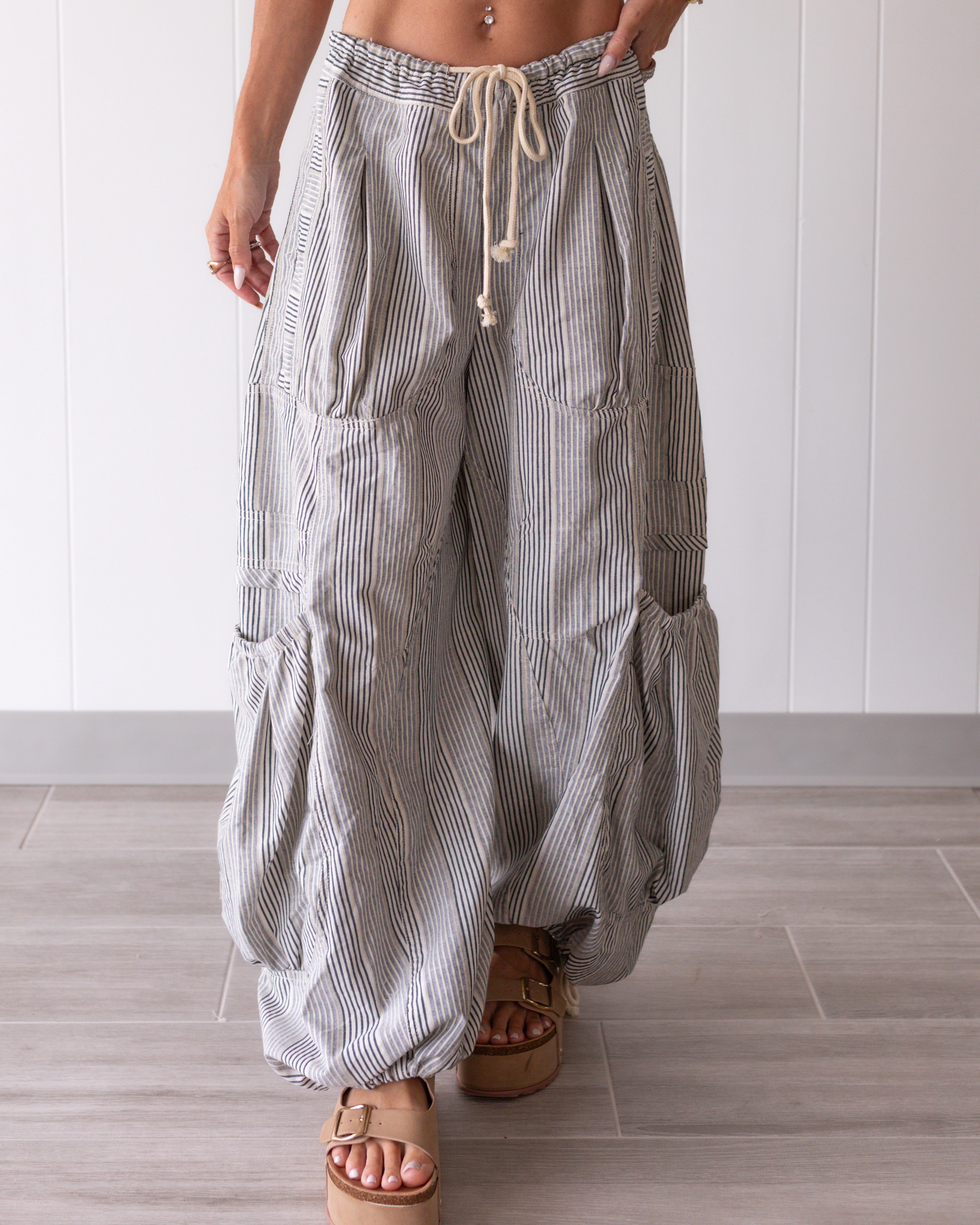 Ribbon & Run Parachute Pants - Natural/Denim