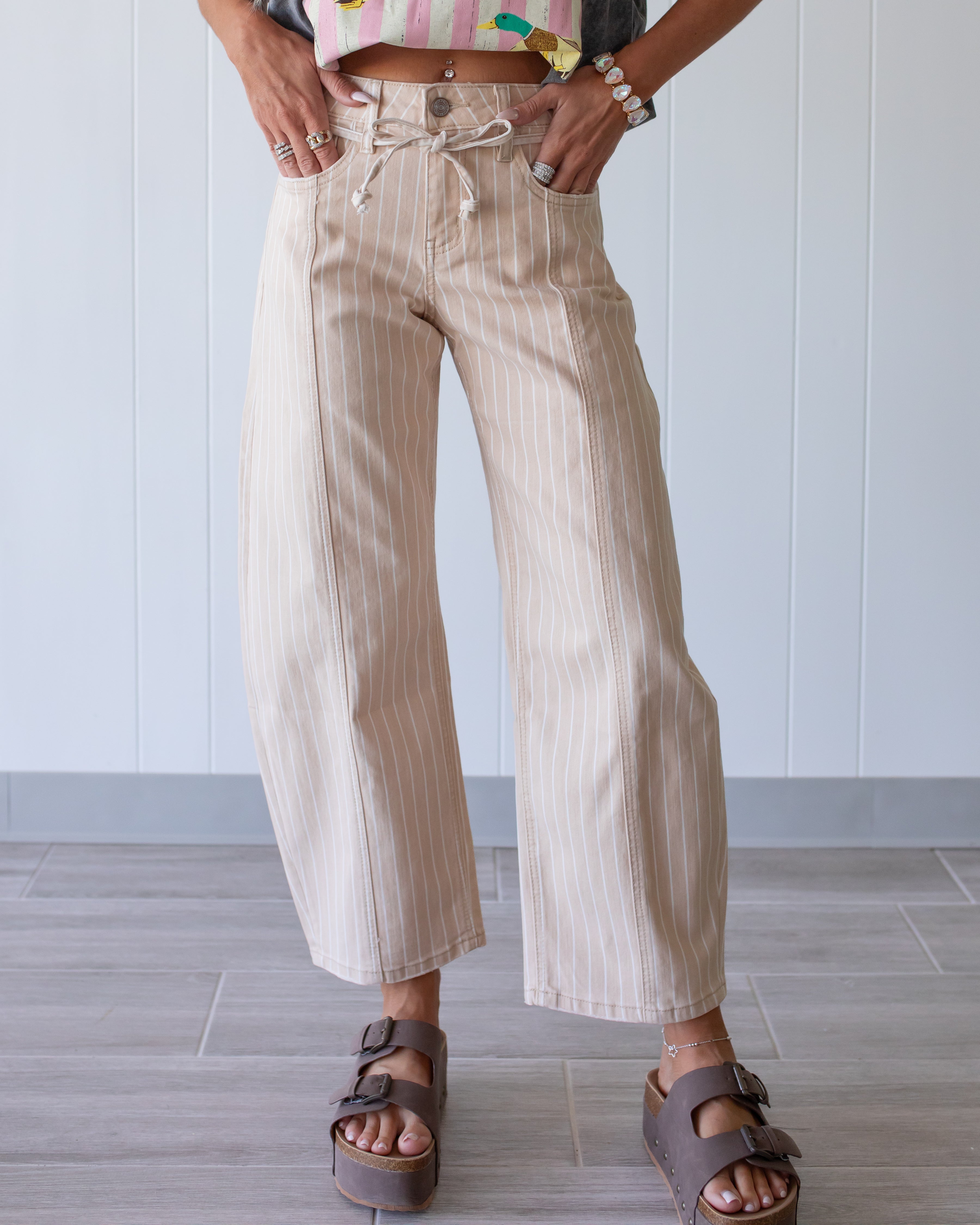 Sandy Stripe Barrel Jeans