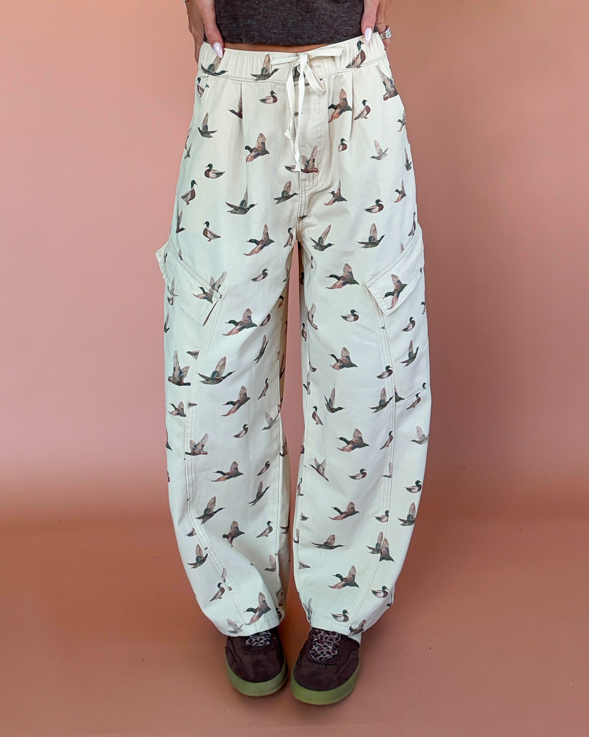 Field Theory Duck Cargo Barrel Pants - Taupe