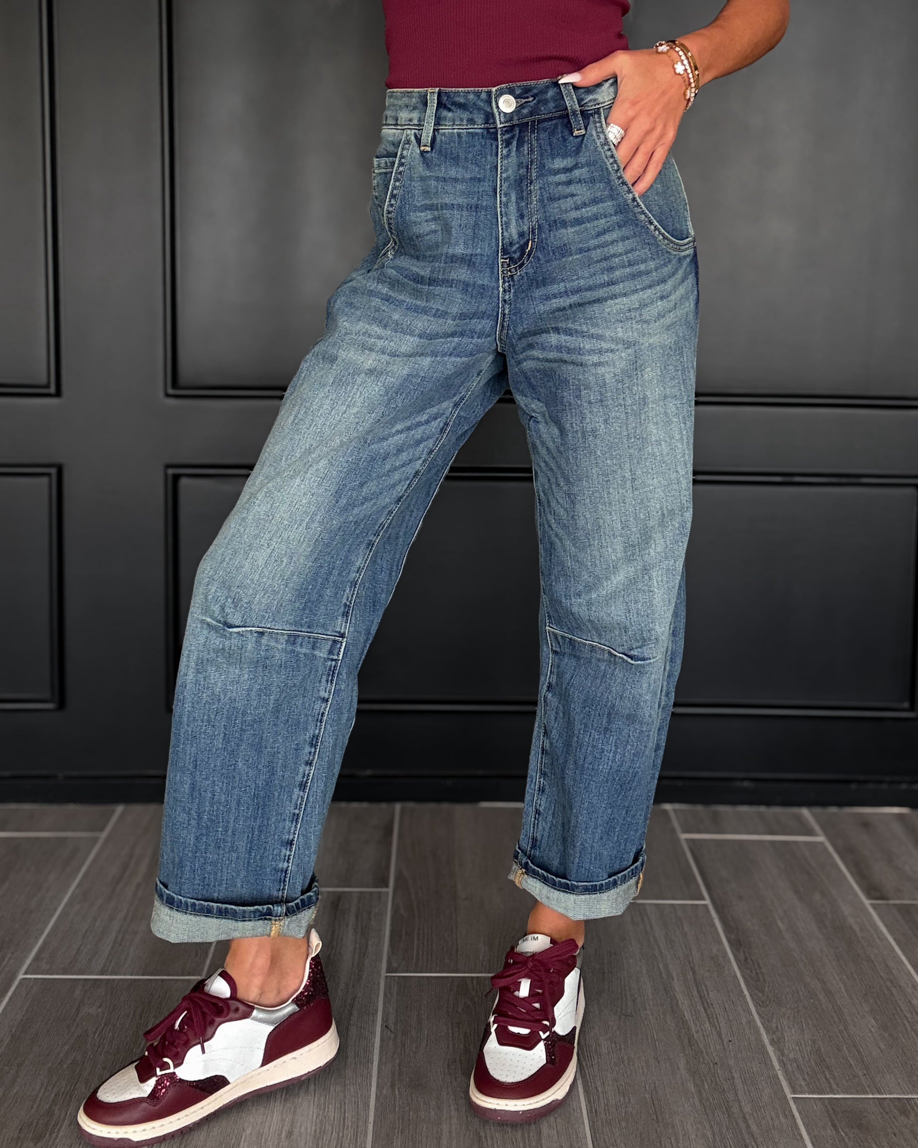 Harlow Barrel Leg Jeans - Medium Wash