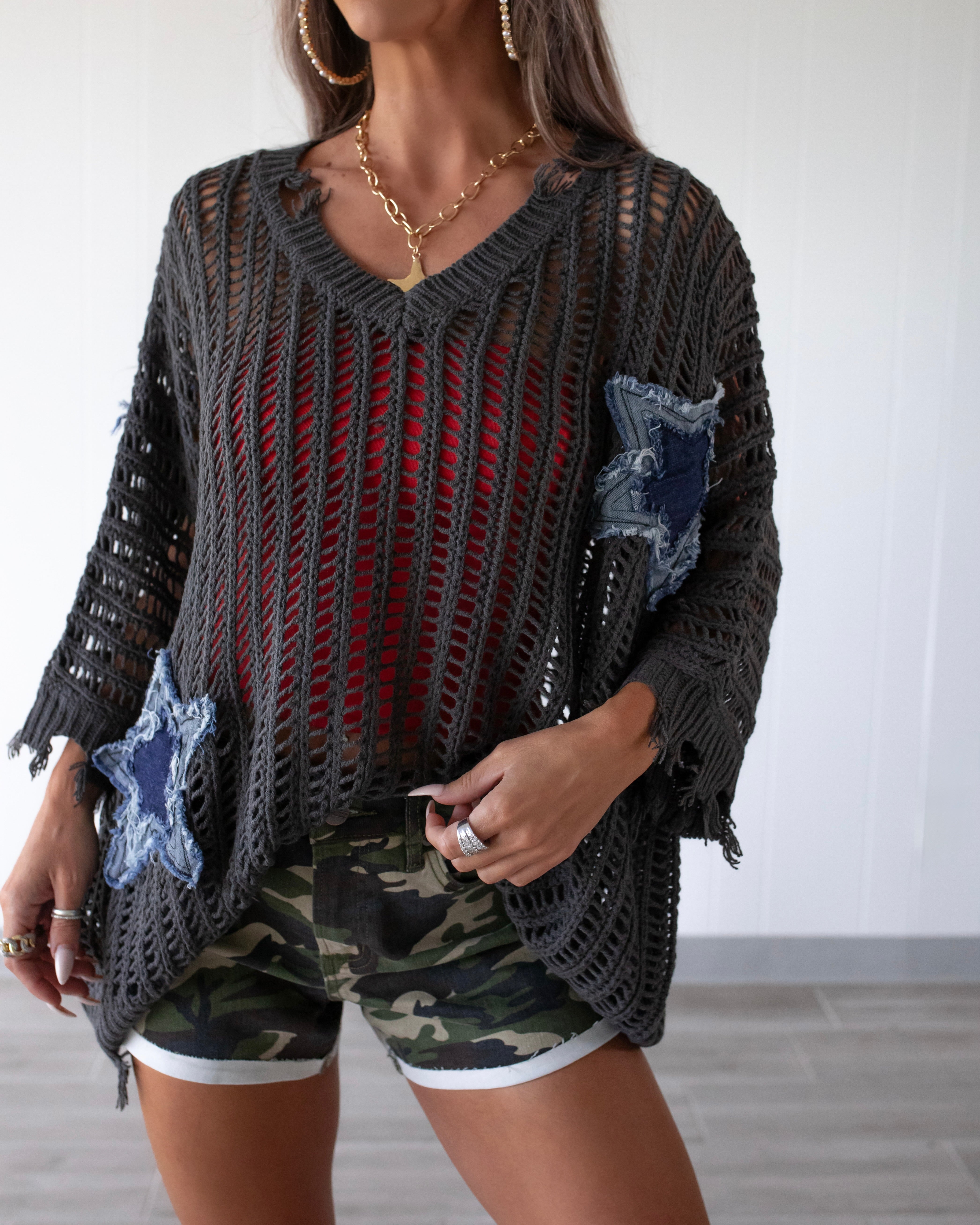 Freedom Vibes Distressed Star Knit Pullover - Charcoal